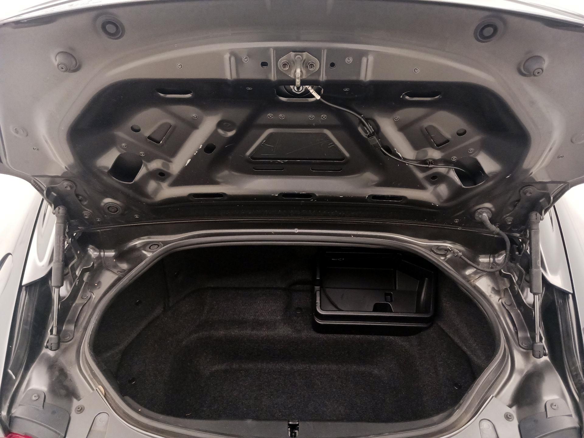 Thumbnail: 2018 Mazda MX-5 Miata - 19