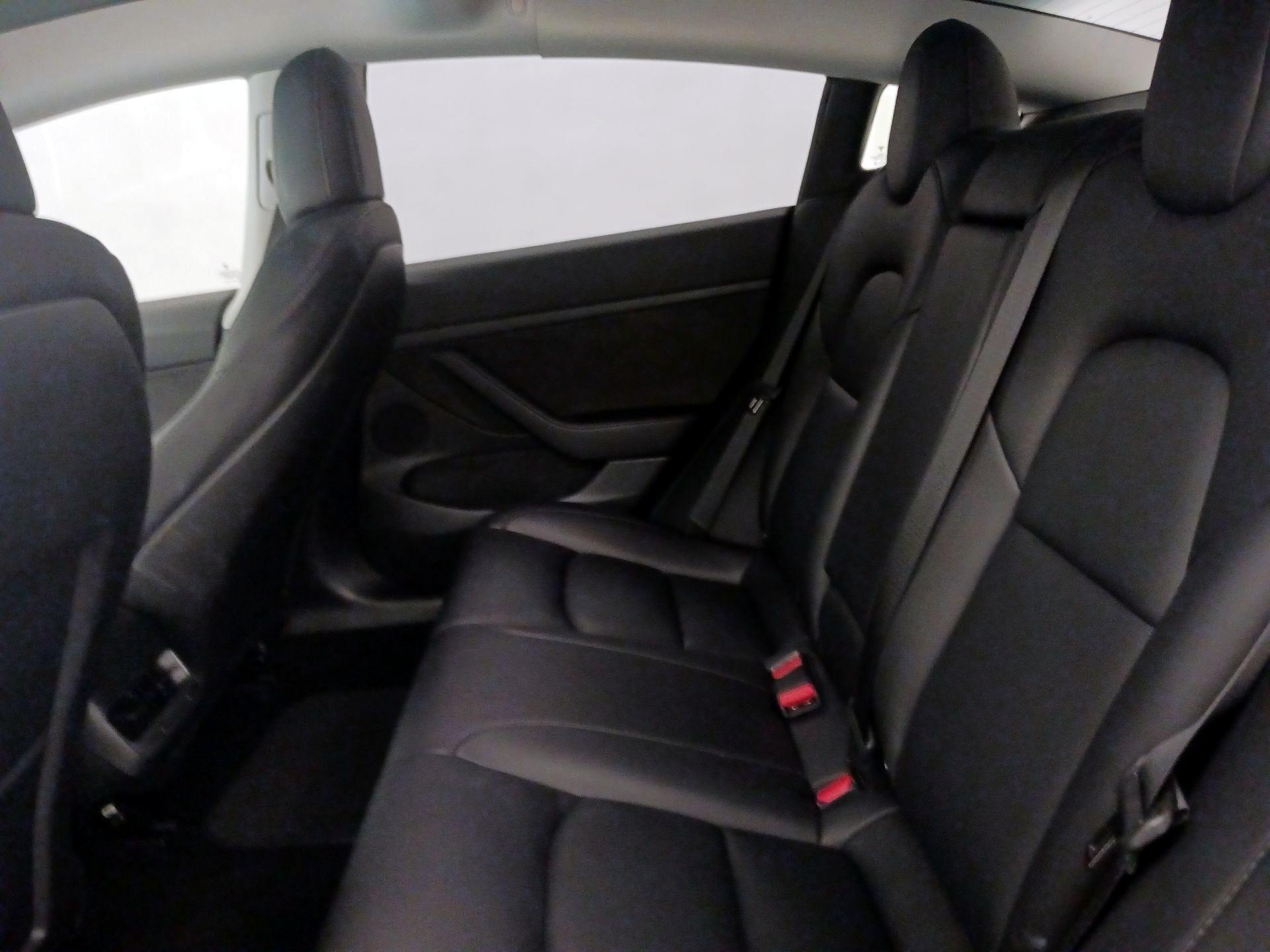 Thumbnail: 2022 Tesla Model 3 - 18