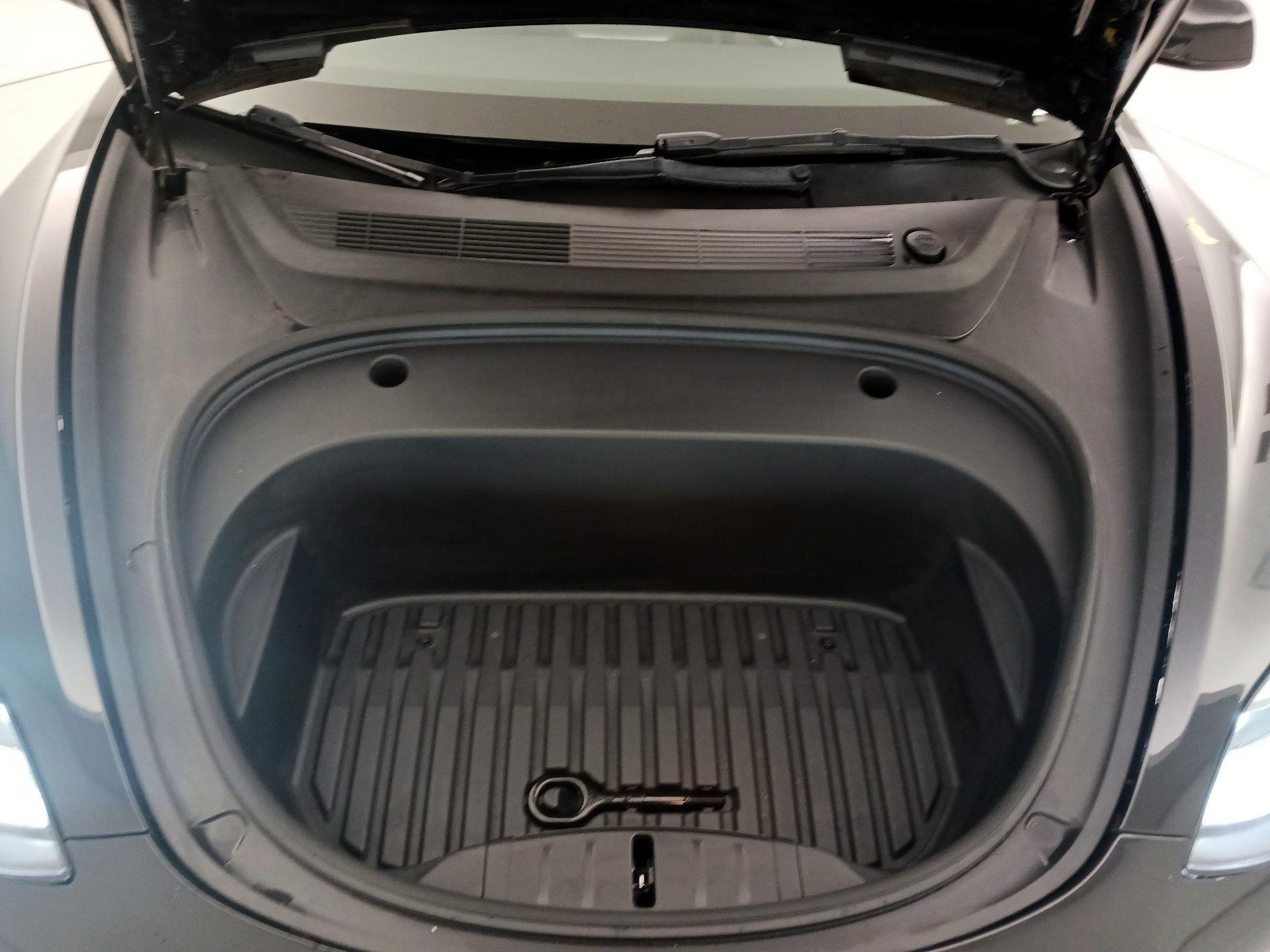 Thumbnail: 2022 Tesla Model 3 - 20