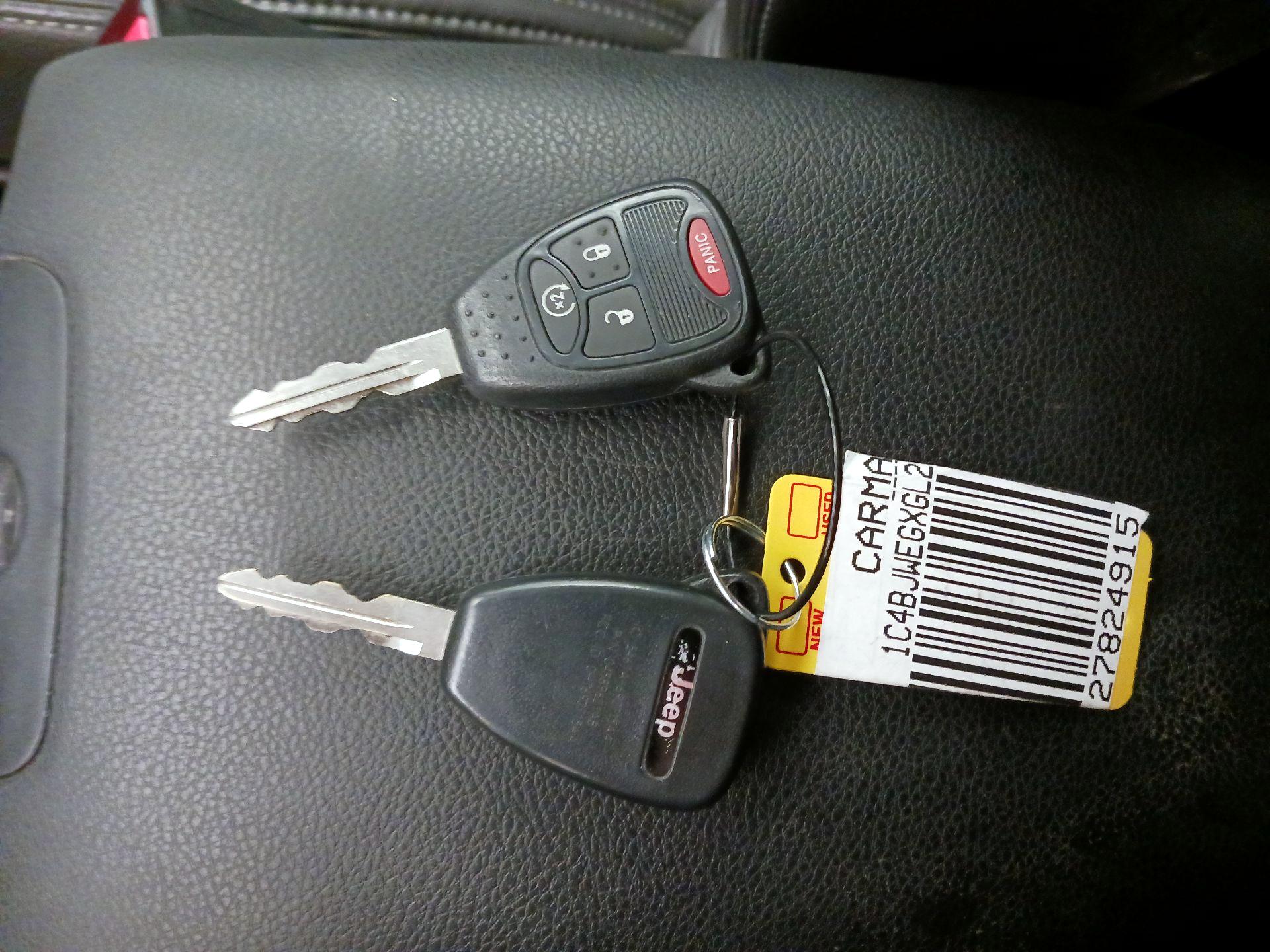 Thumbnail: 2016 Jeep Wrangler - 20