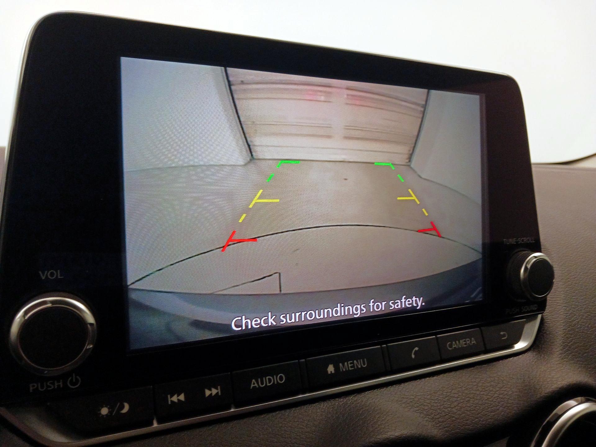 Thumbnail: 2020 Nissan Sentra - 14