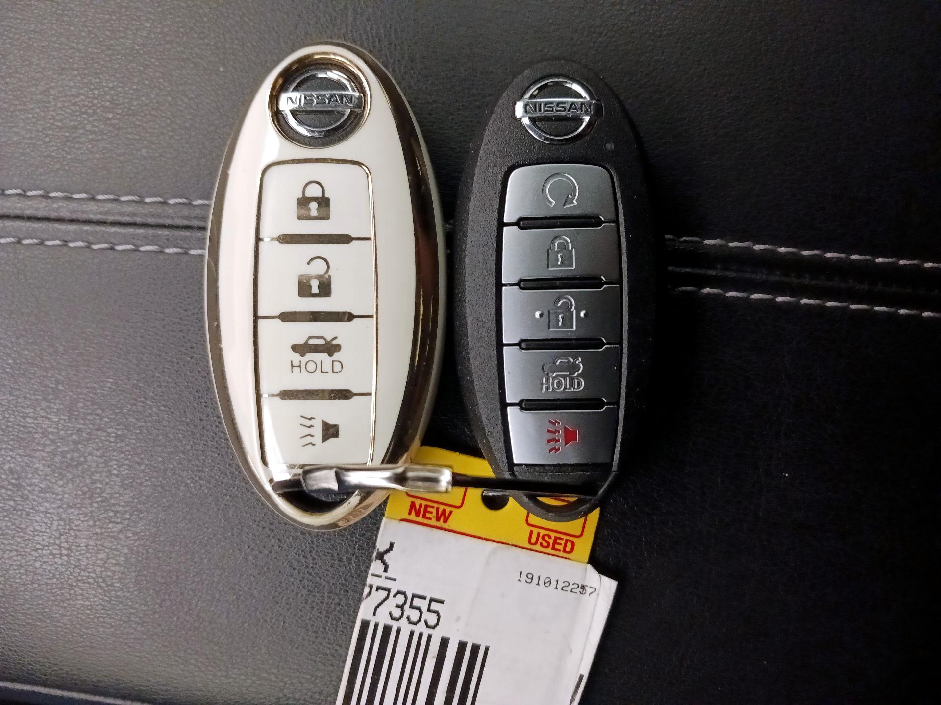 Thumbnail: 2020 Nissan Sentra - 18