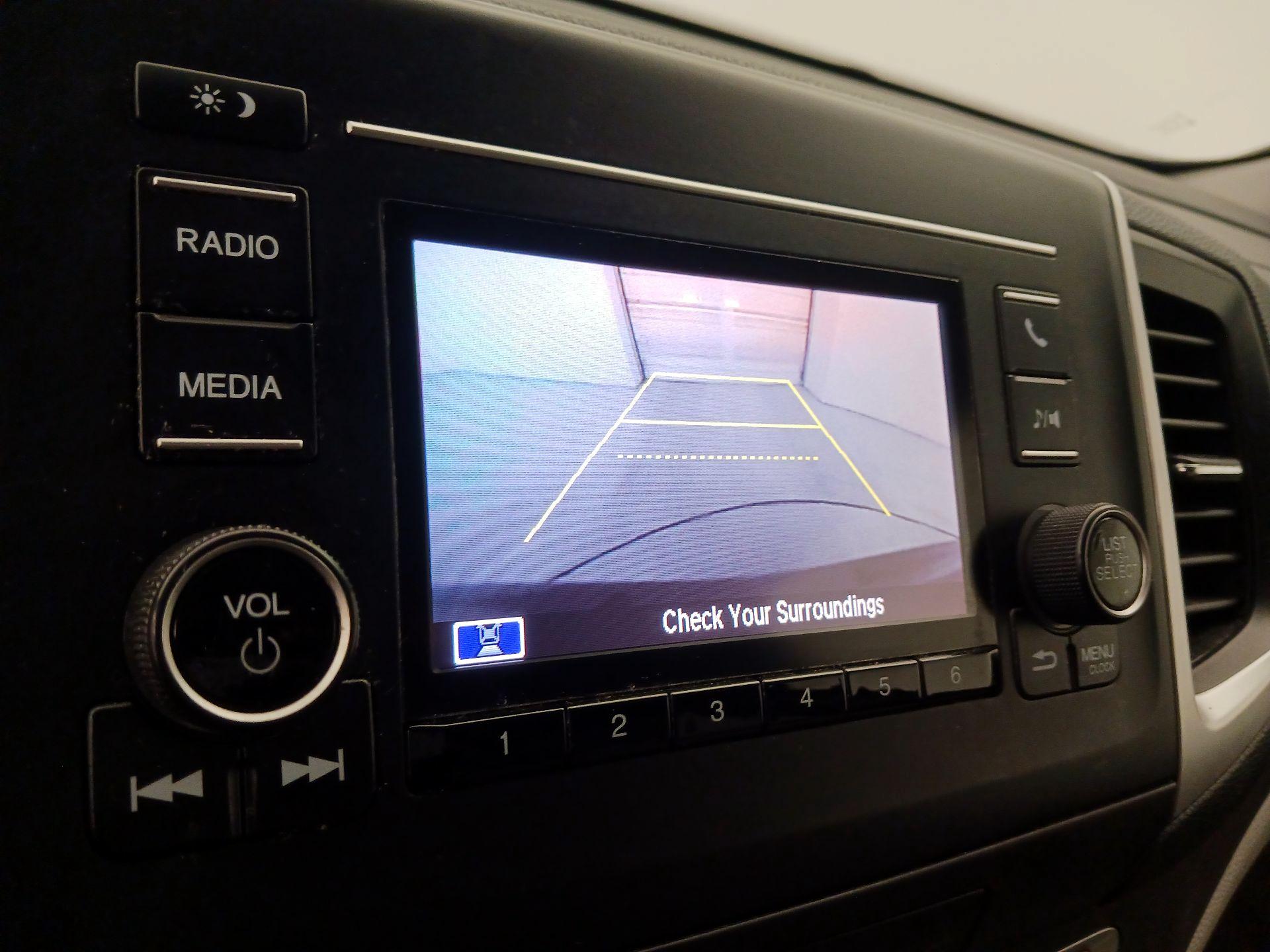 Thumbnail: 2020 Honda Pilot - 14