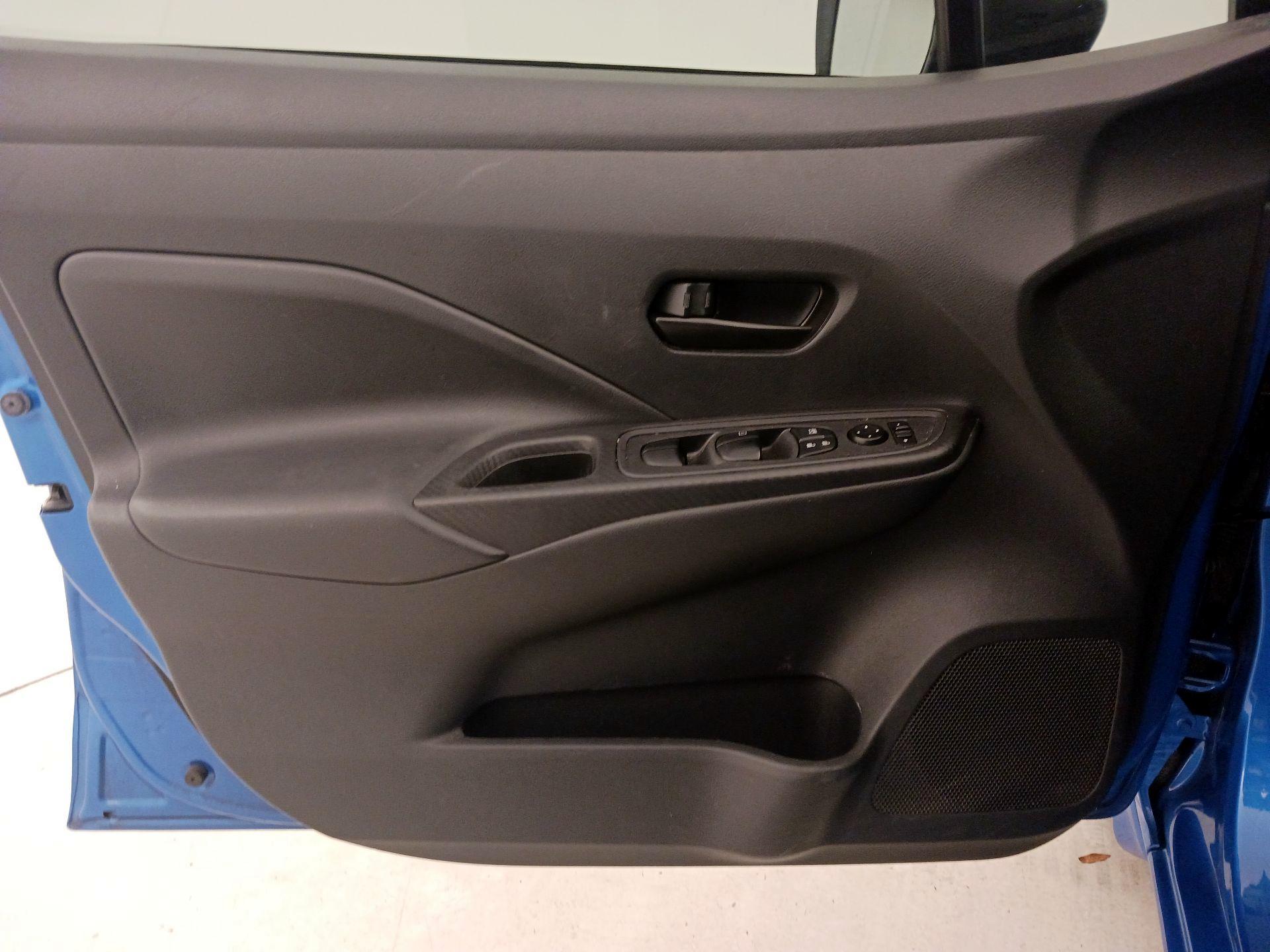 Thumbnail: 2021 Nissan Versa - 12