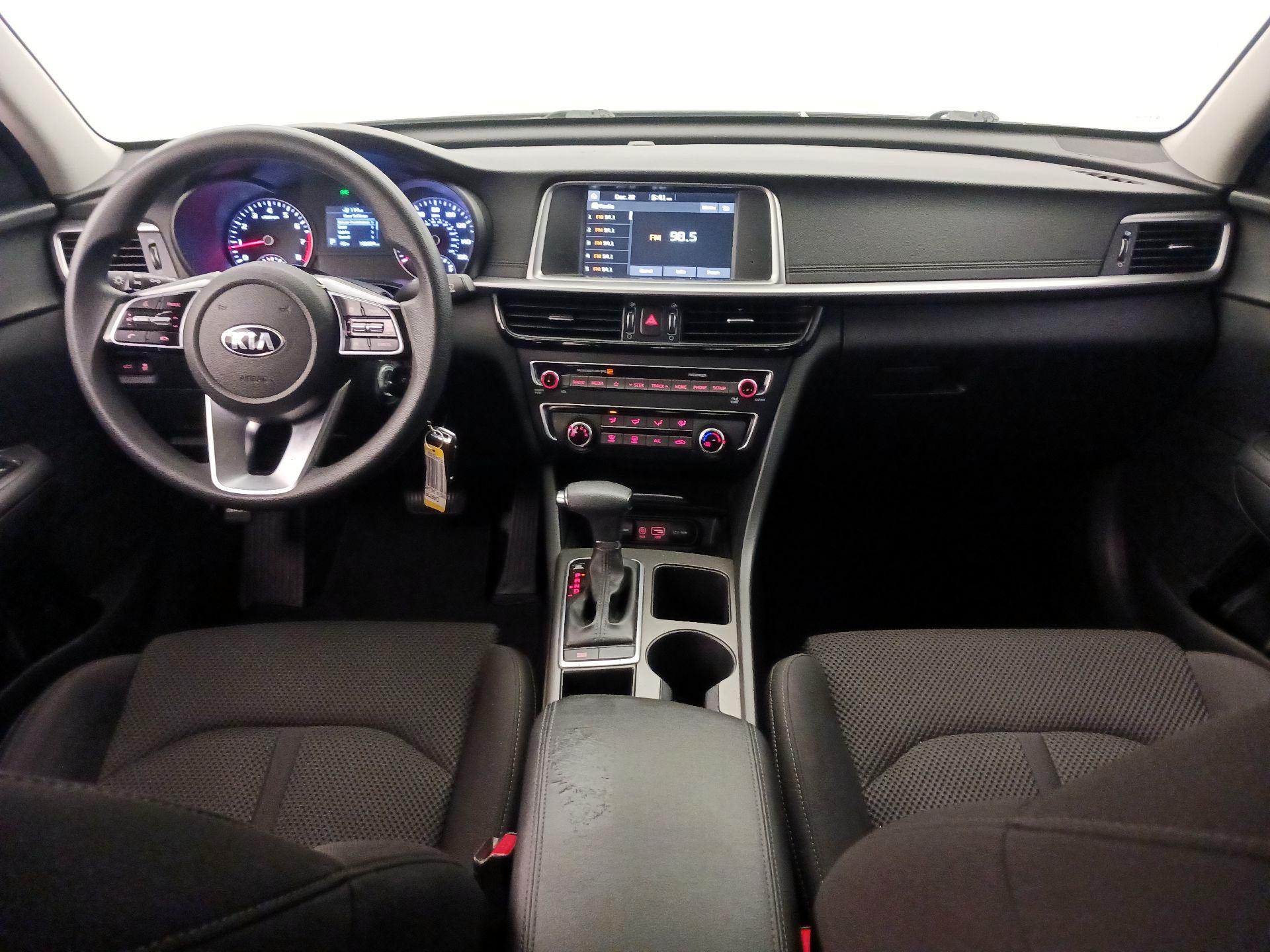 Thumbnail: 2020 Kia Optima - 9