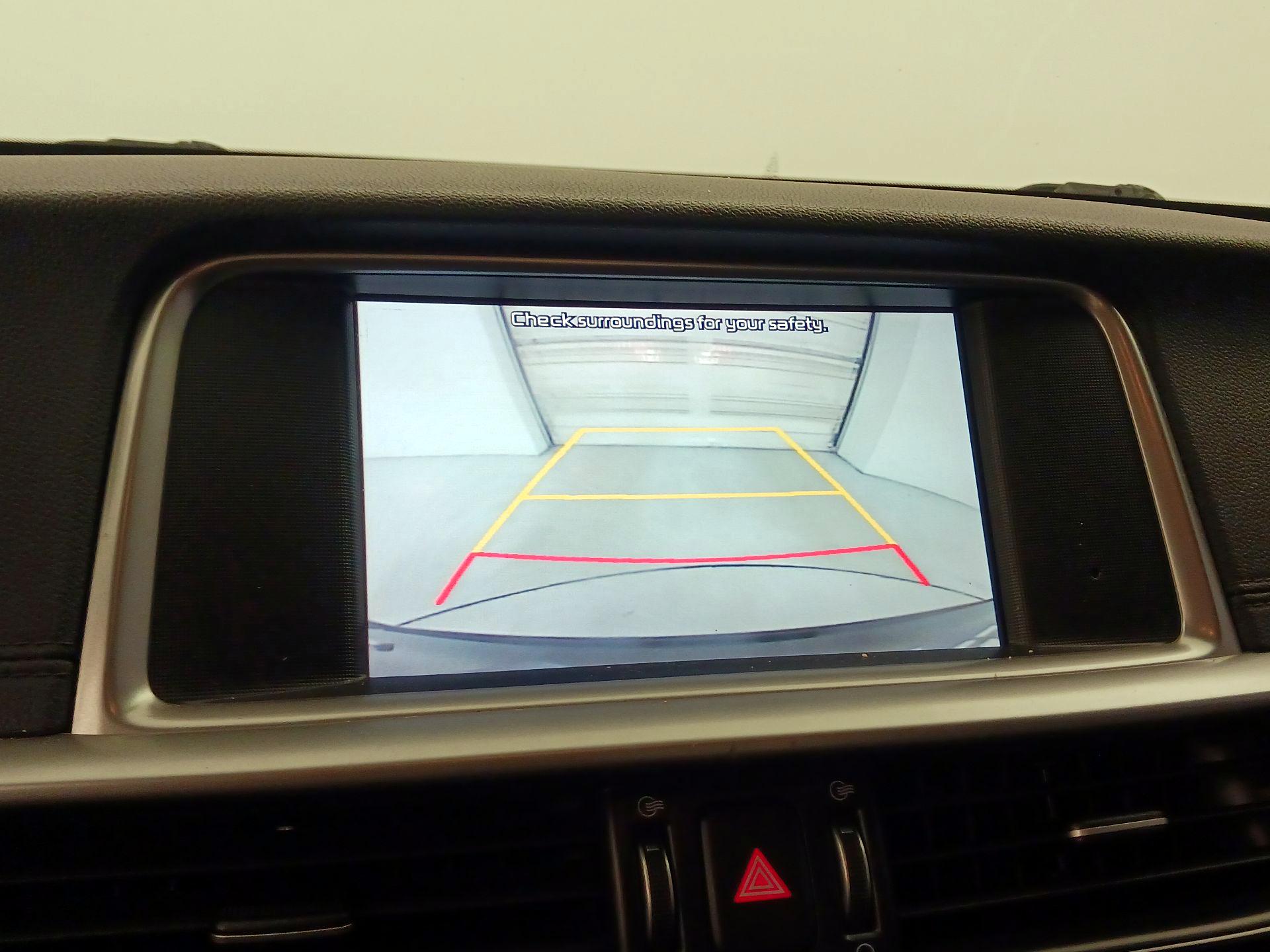 Thumbnail: 2020 Kia Optima - 14