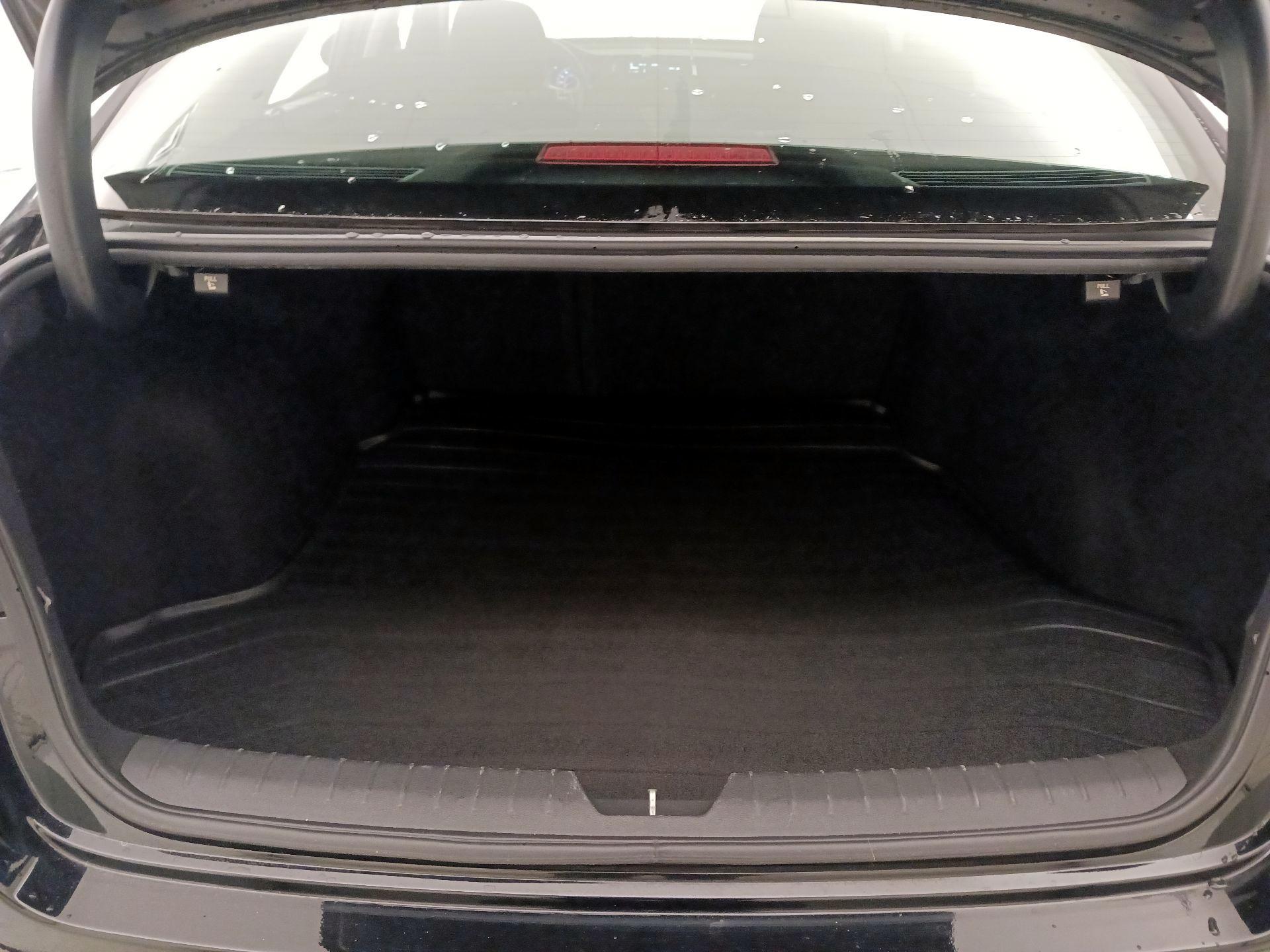 Thumbnail: 2020 Kia Optima - 20