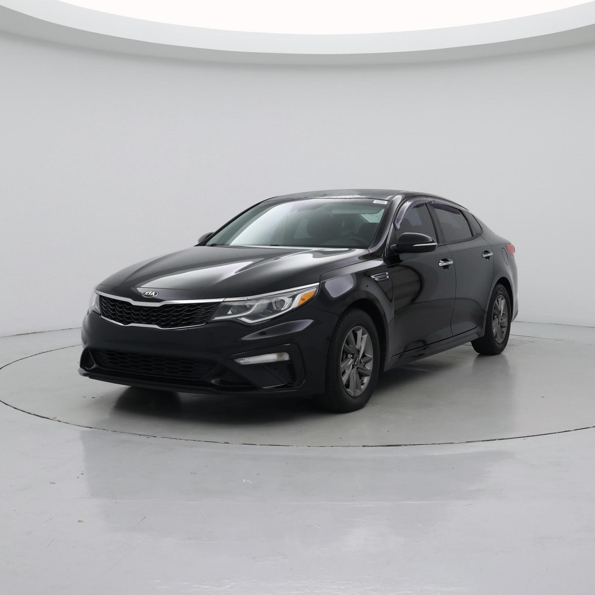 Thumbnail: 2020 Kia Optima - 4