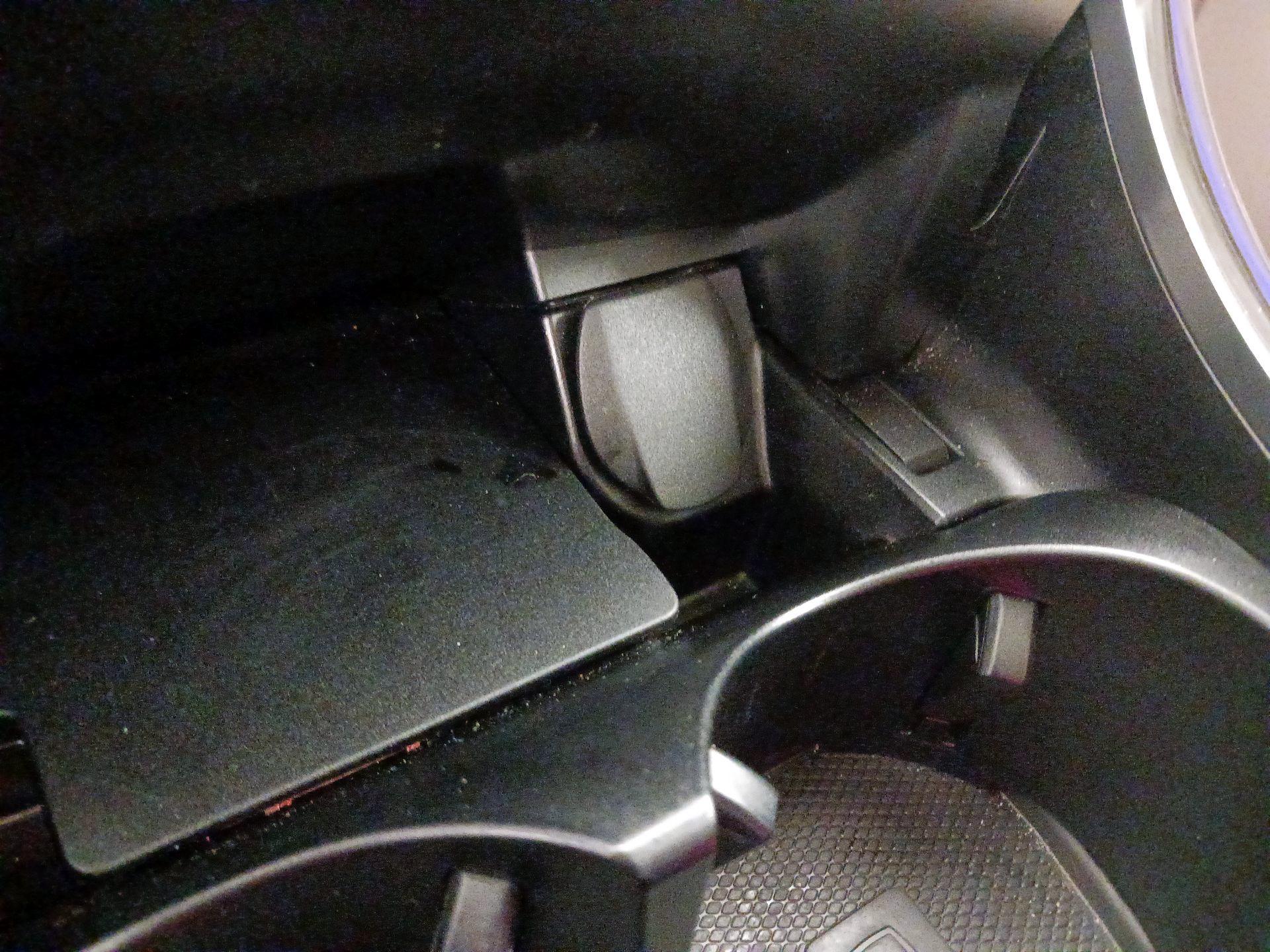 Thumbnail: 2022 Mercedes-Benz GLC - 18