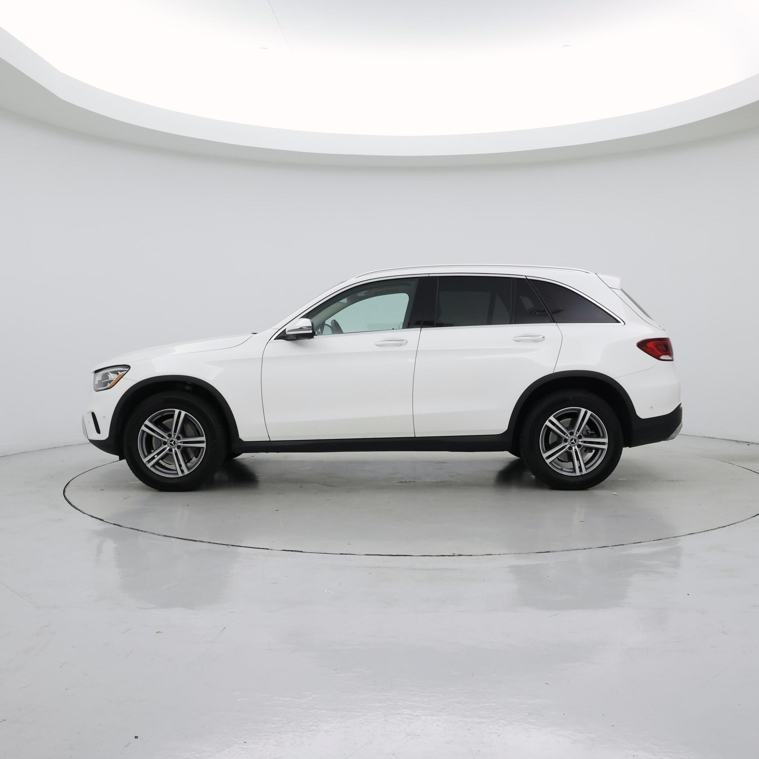 Thumbnail: 2022 Mercedes-Benz GLC - 3