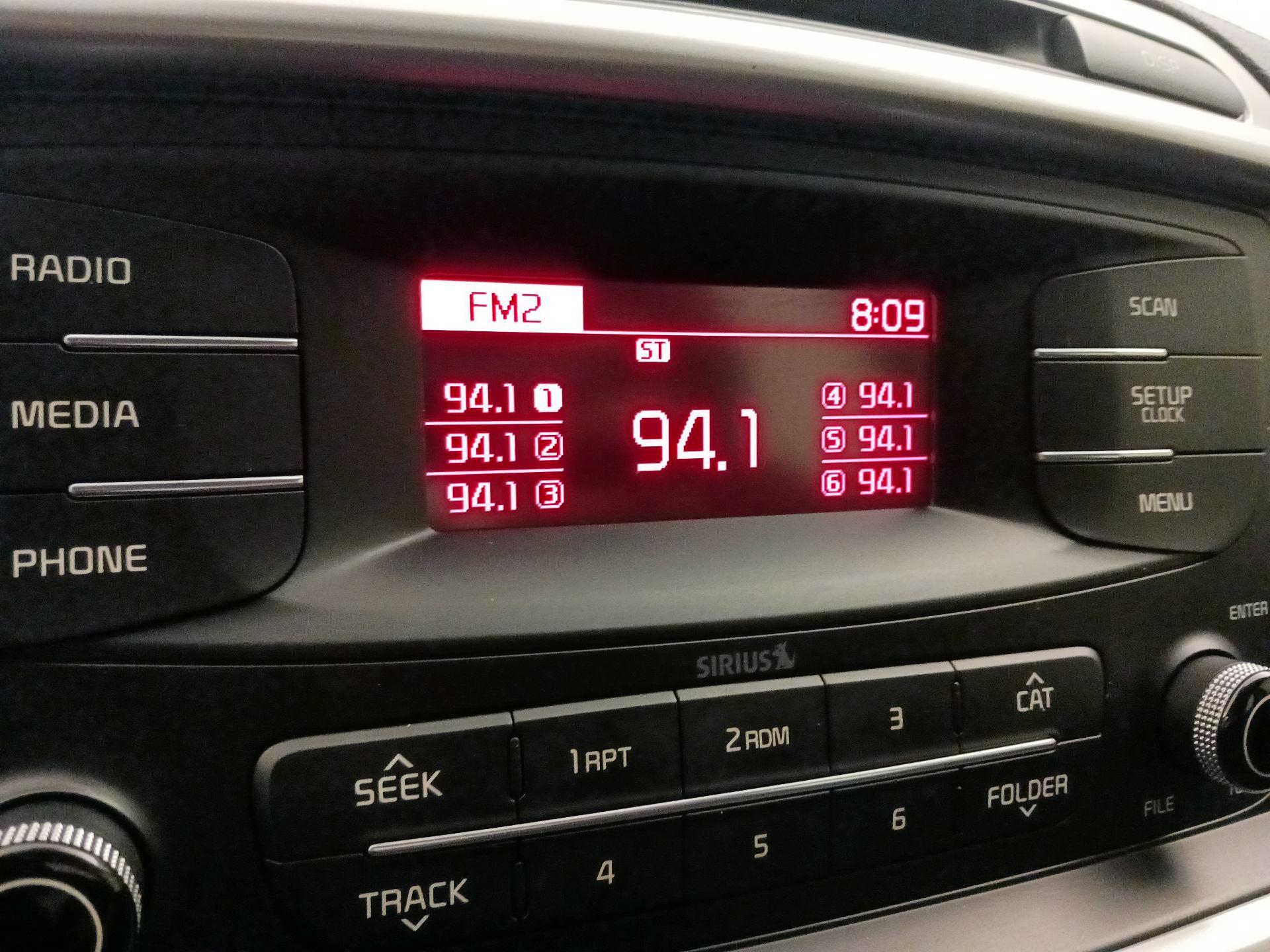 Thumbnail: 2017 Kia Sorento - 14