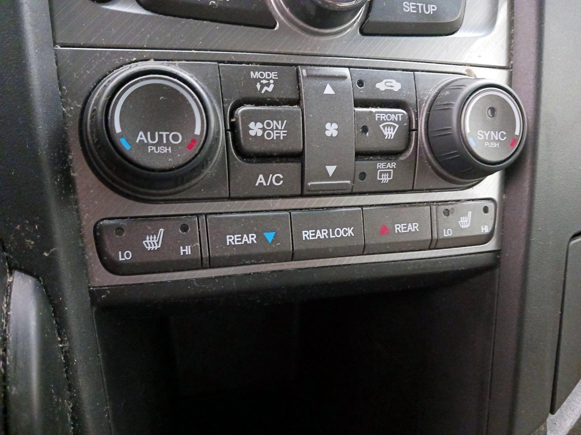 Thumbnail: 2015 Honda Pilot - 16