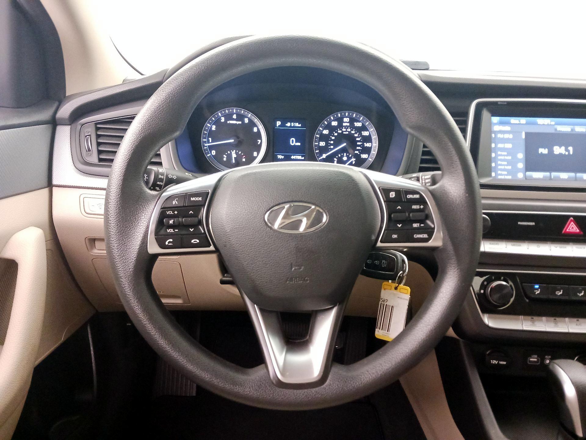 Thumbnail: 2018 Hyundai Sonata - 10