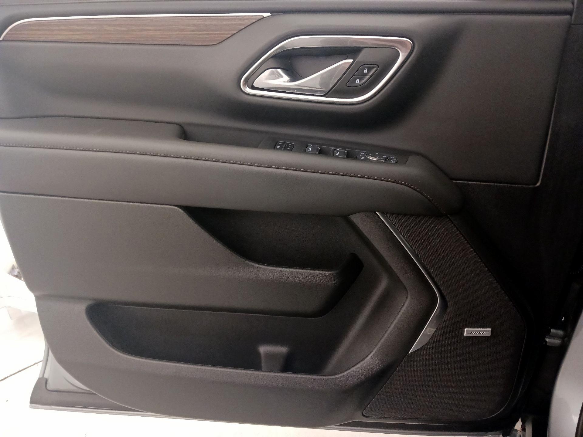 Thumbnail: 2024 Chevrolet Tahoe - 12