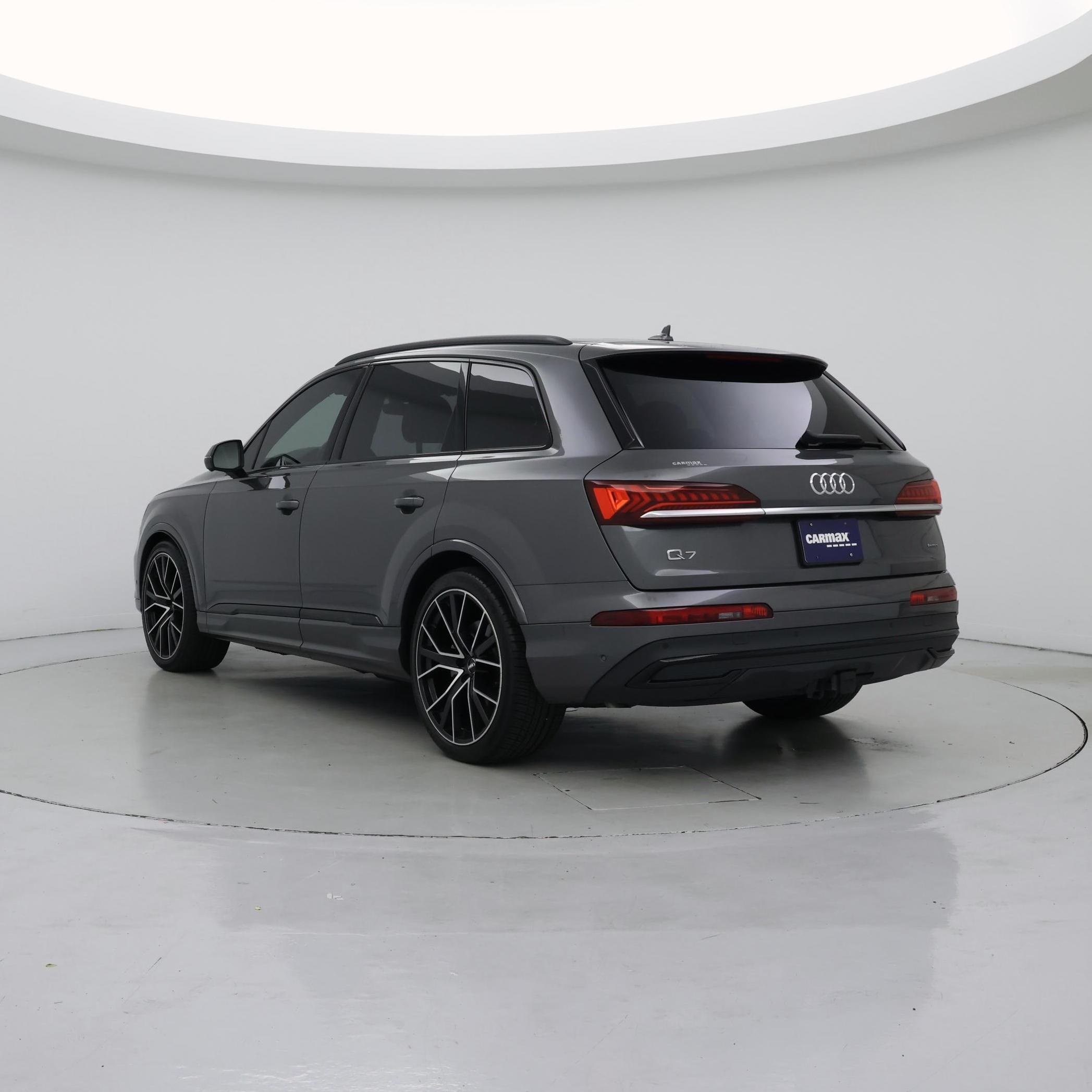 Thumbnail: 2020 Audi Q7 - 2