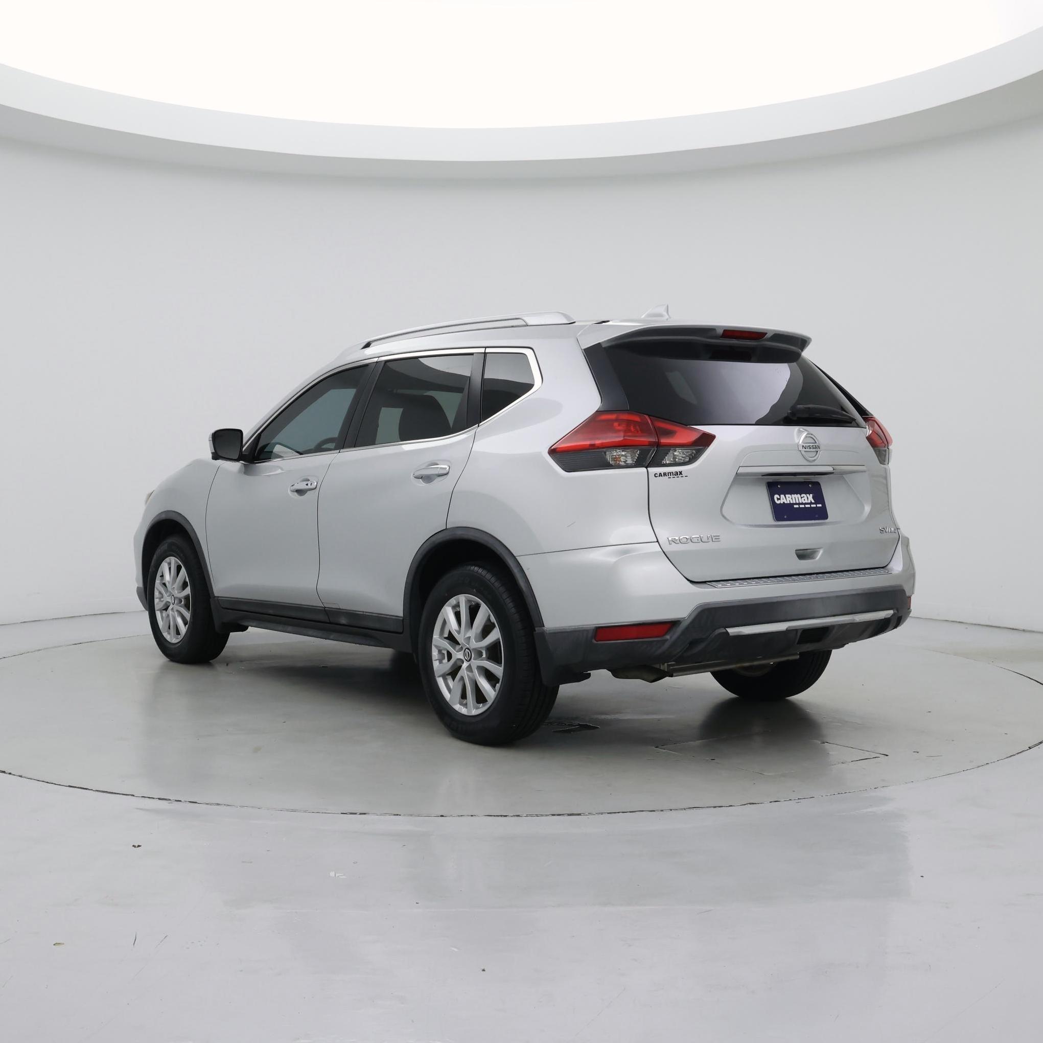 Thumbnail: 2017 Nissan Rogue - 2