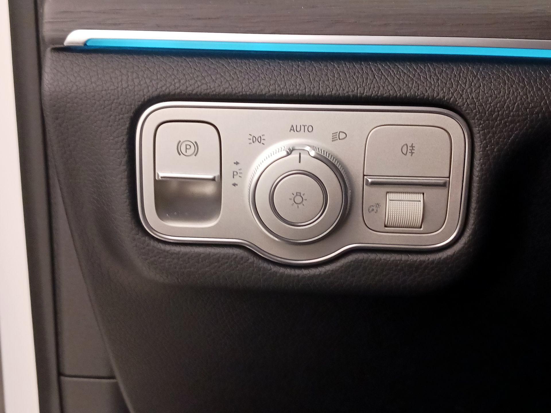 Thumbnail: 2022 Mercedes-Benz GLE - 13