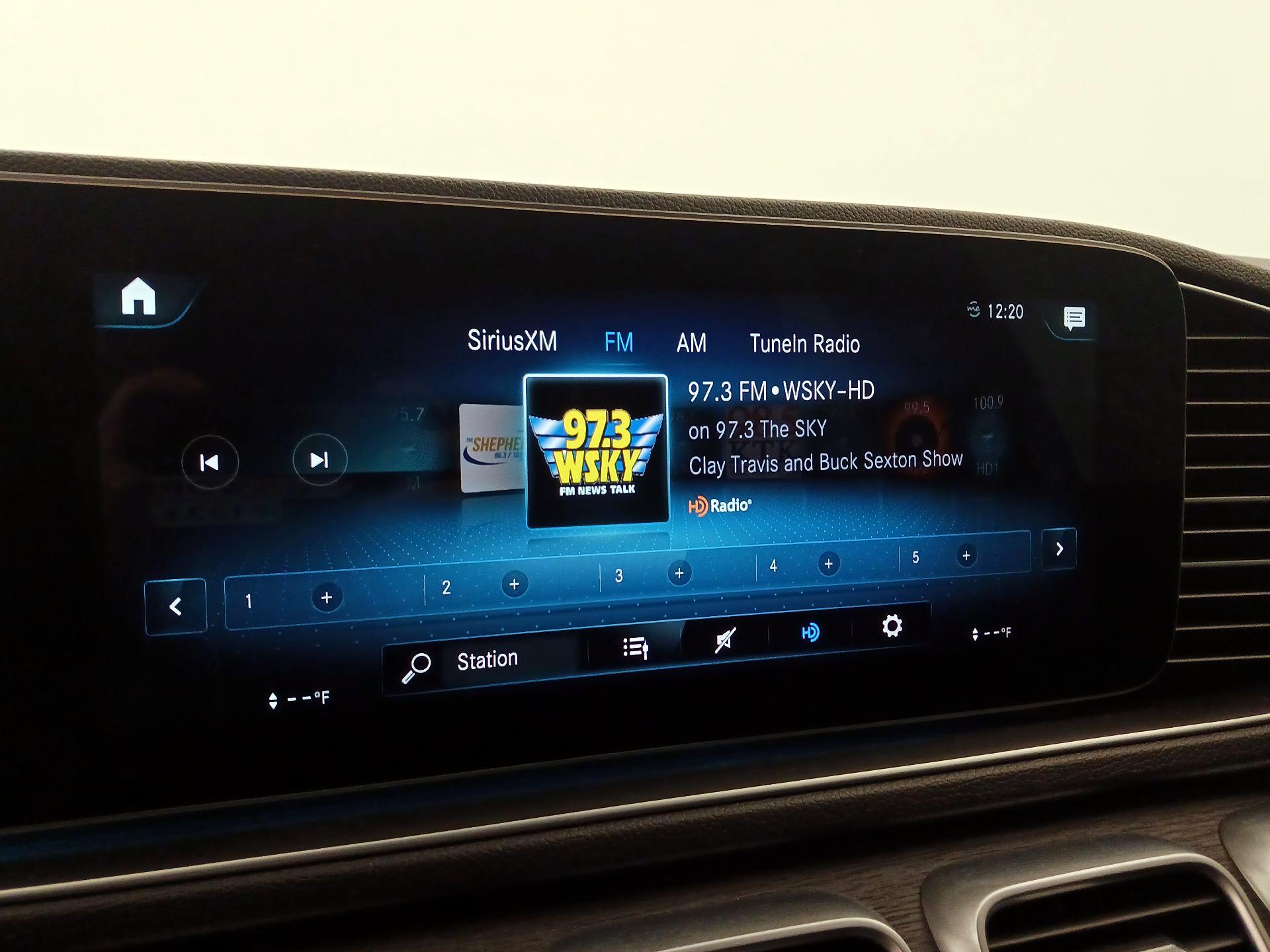 Thumbnail: 2022 Mercedes-Benz GLE - 16