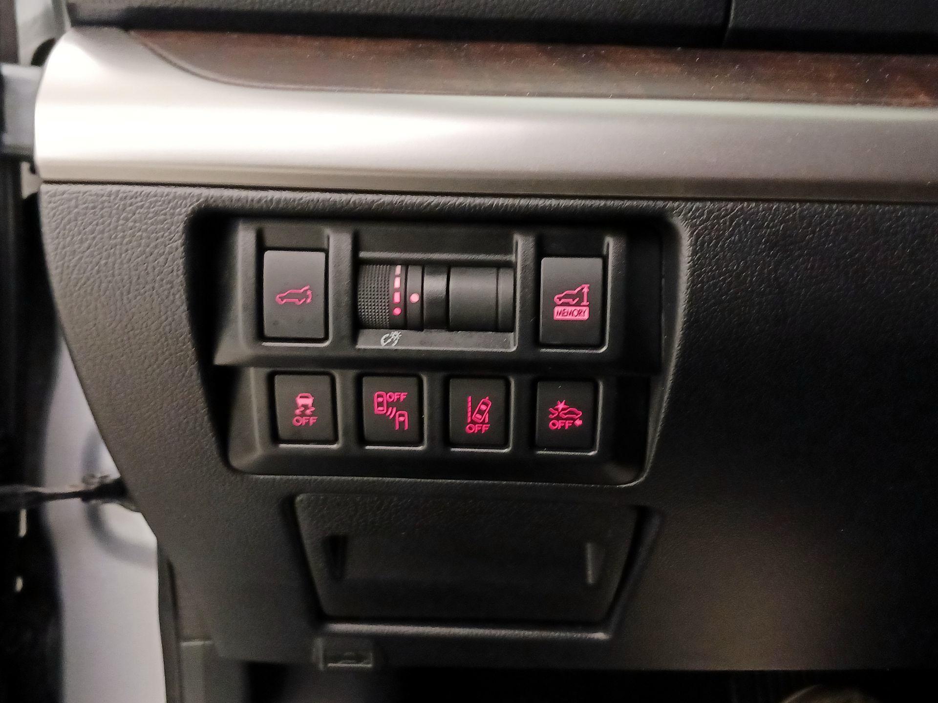 Thumbnail: 2019 Subaru Outback - 13