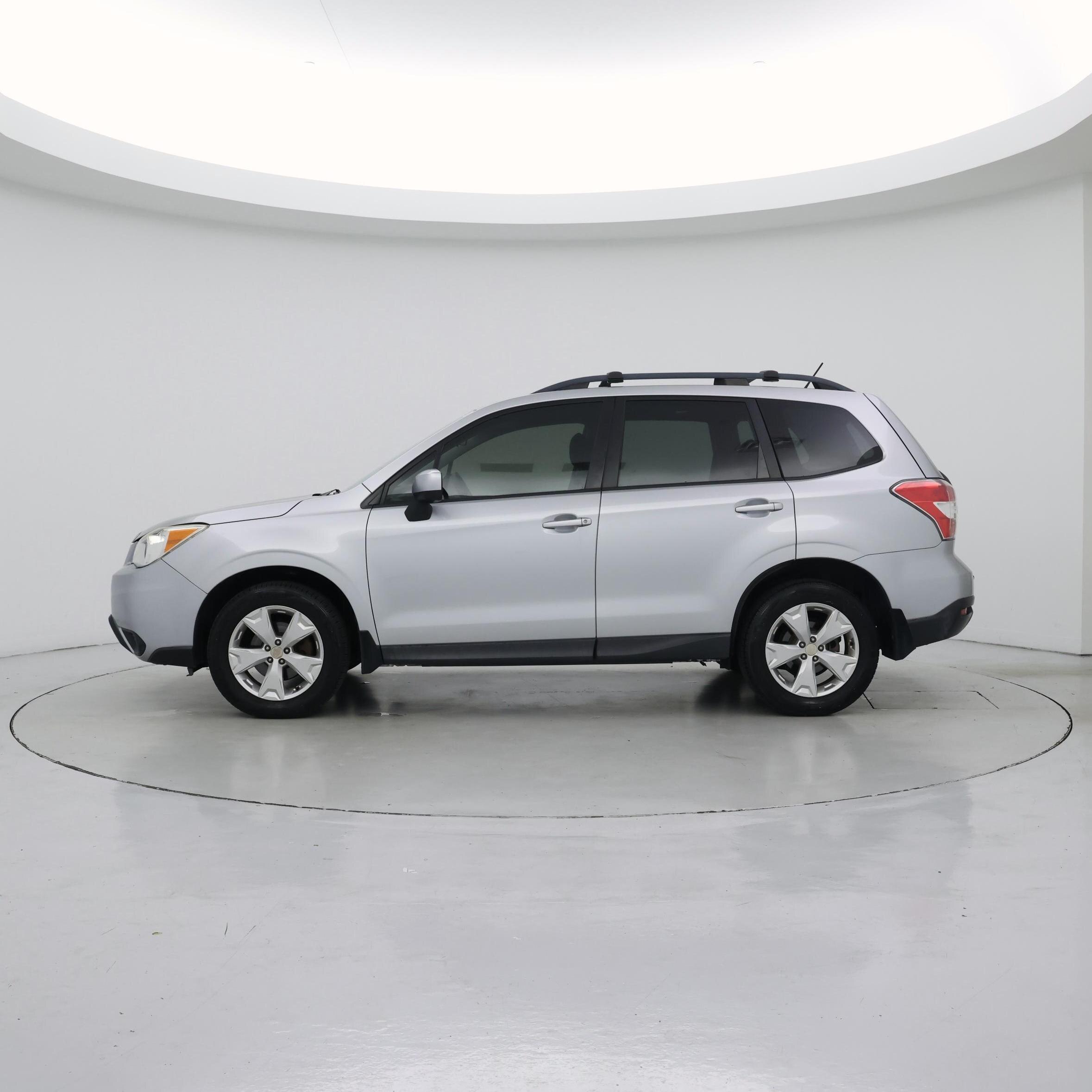 Thumbnail: 2015 Subaru Forester - 3