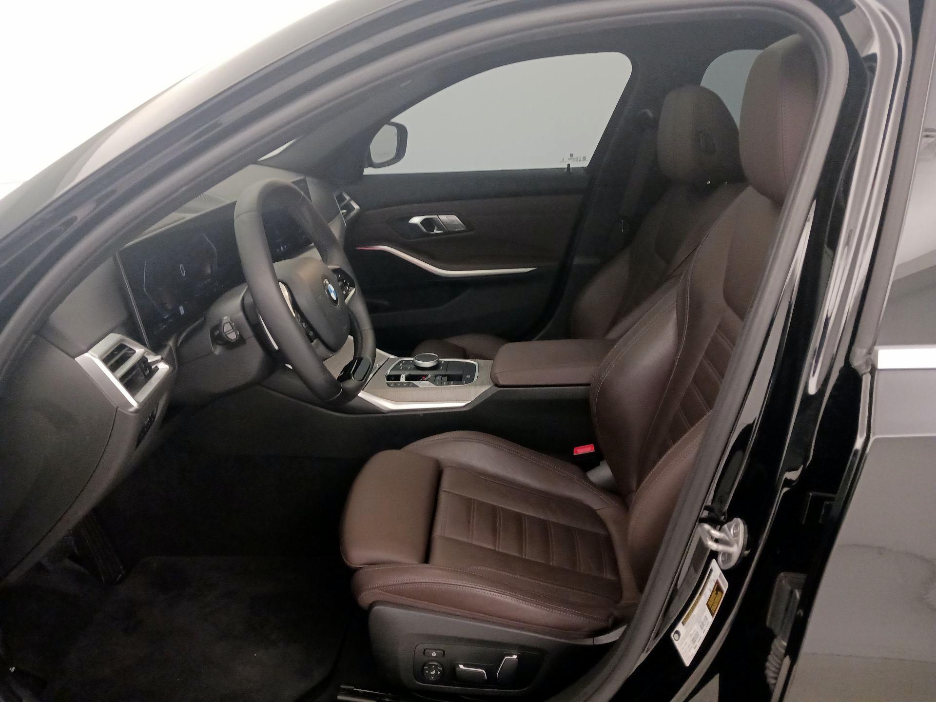 Thumbnail: 2025 BMW 3 Series - 11