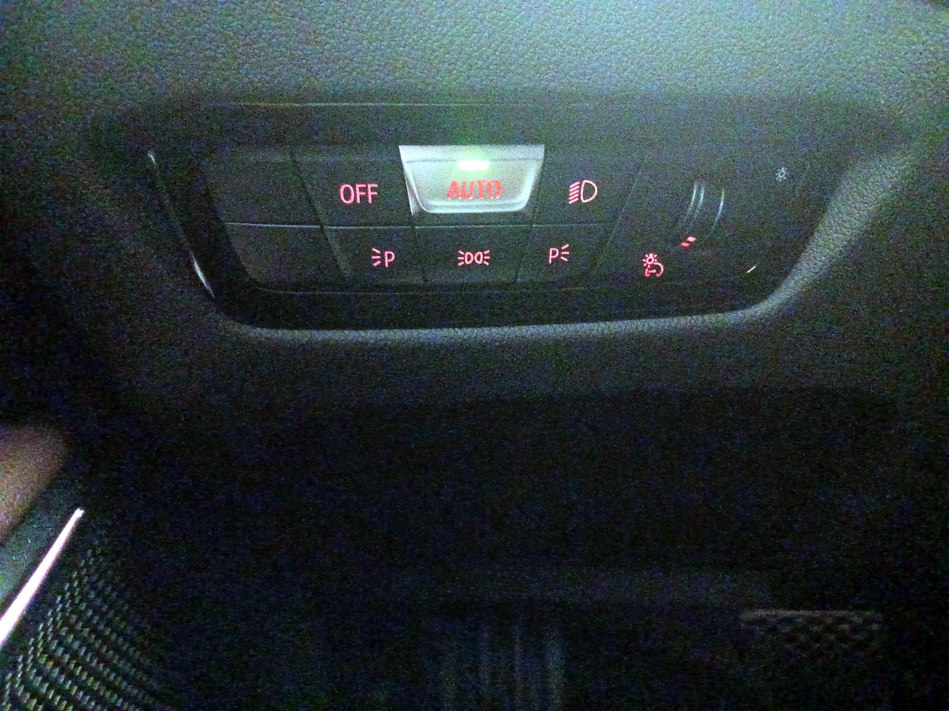 Thumbnail: 2025 BMW 3 Series - 13