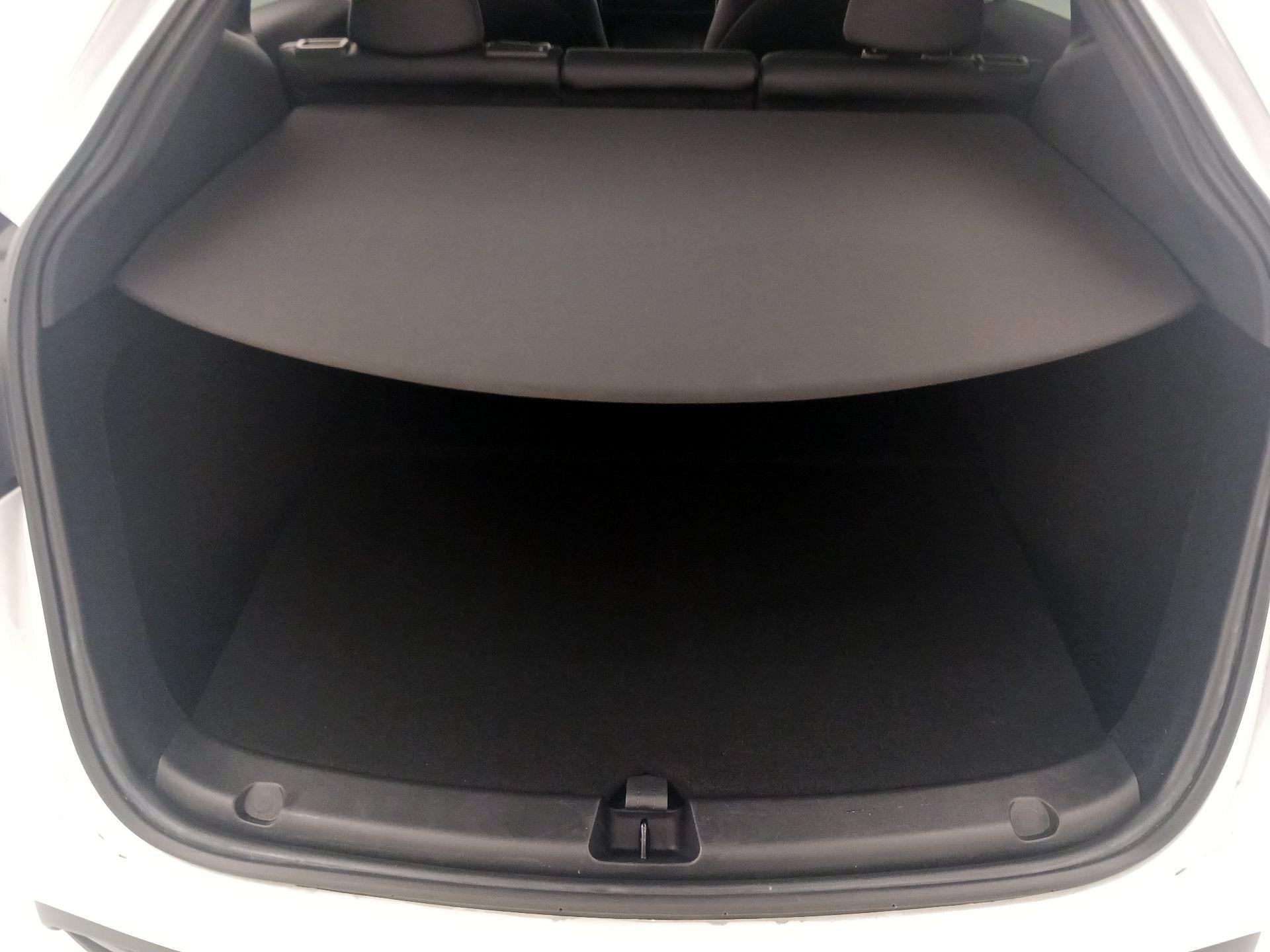 Thumbnail: 2023 Tesla Model Y - 20