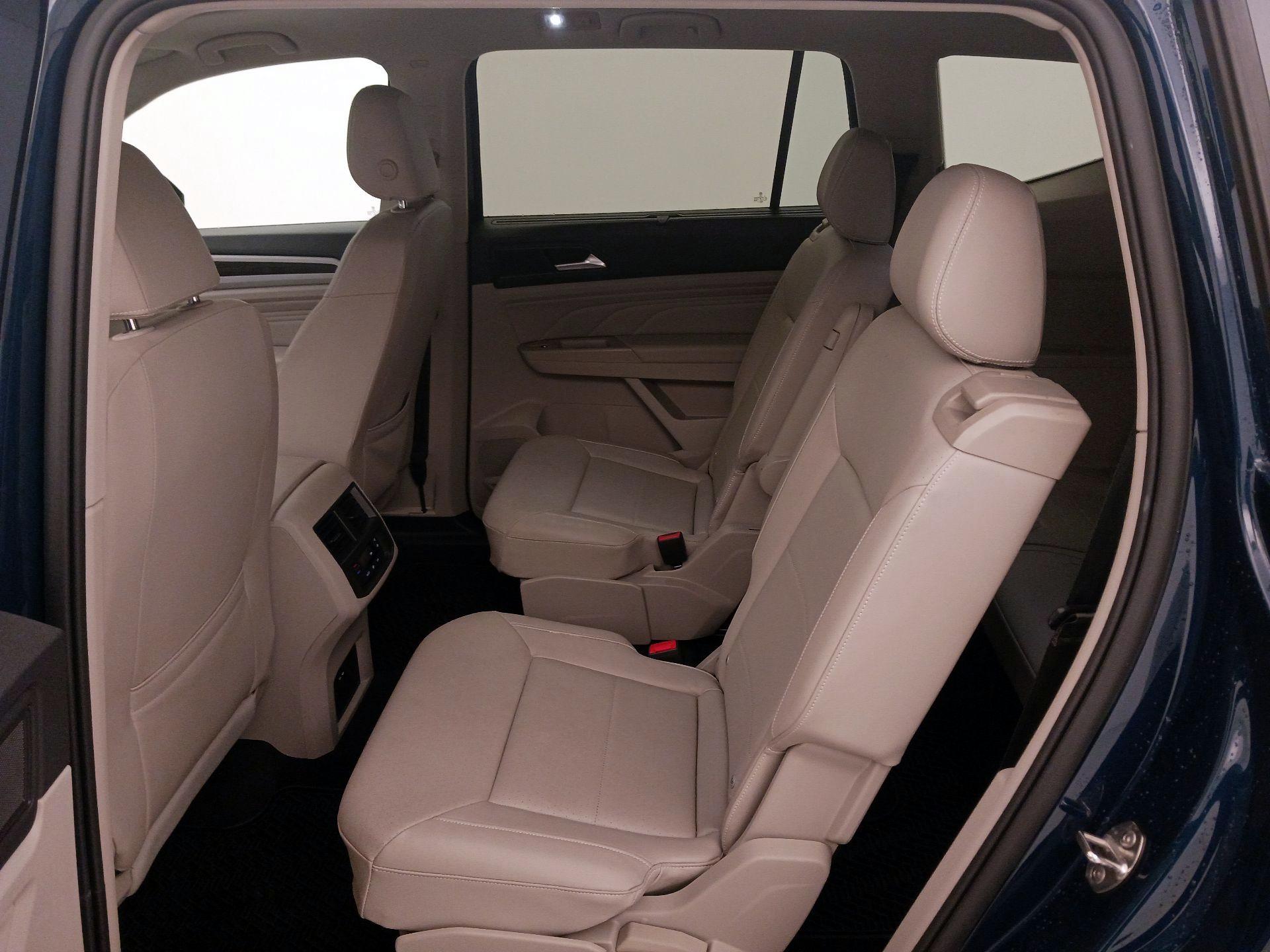 Thumbnail: 2021 Volkswagen Atlas - 20