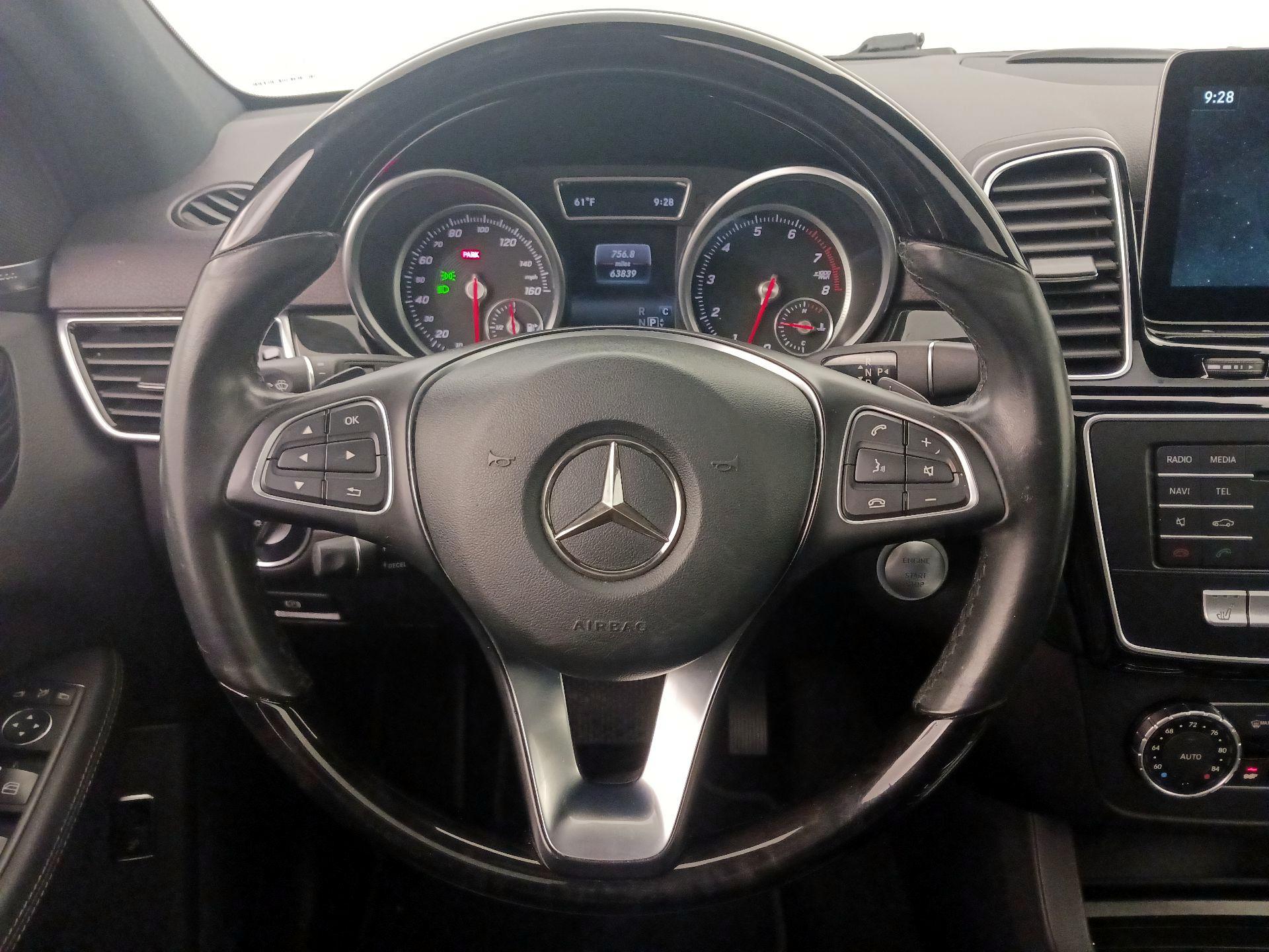 Thumbnail: 2018 Mercedes-Benz GLE - 10