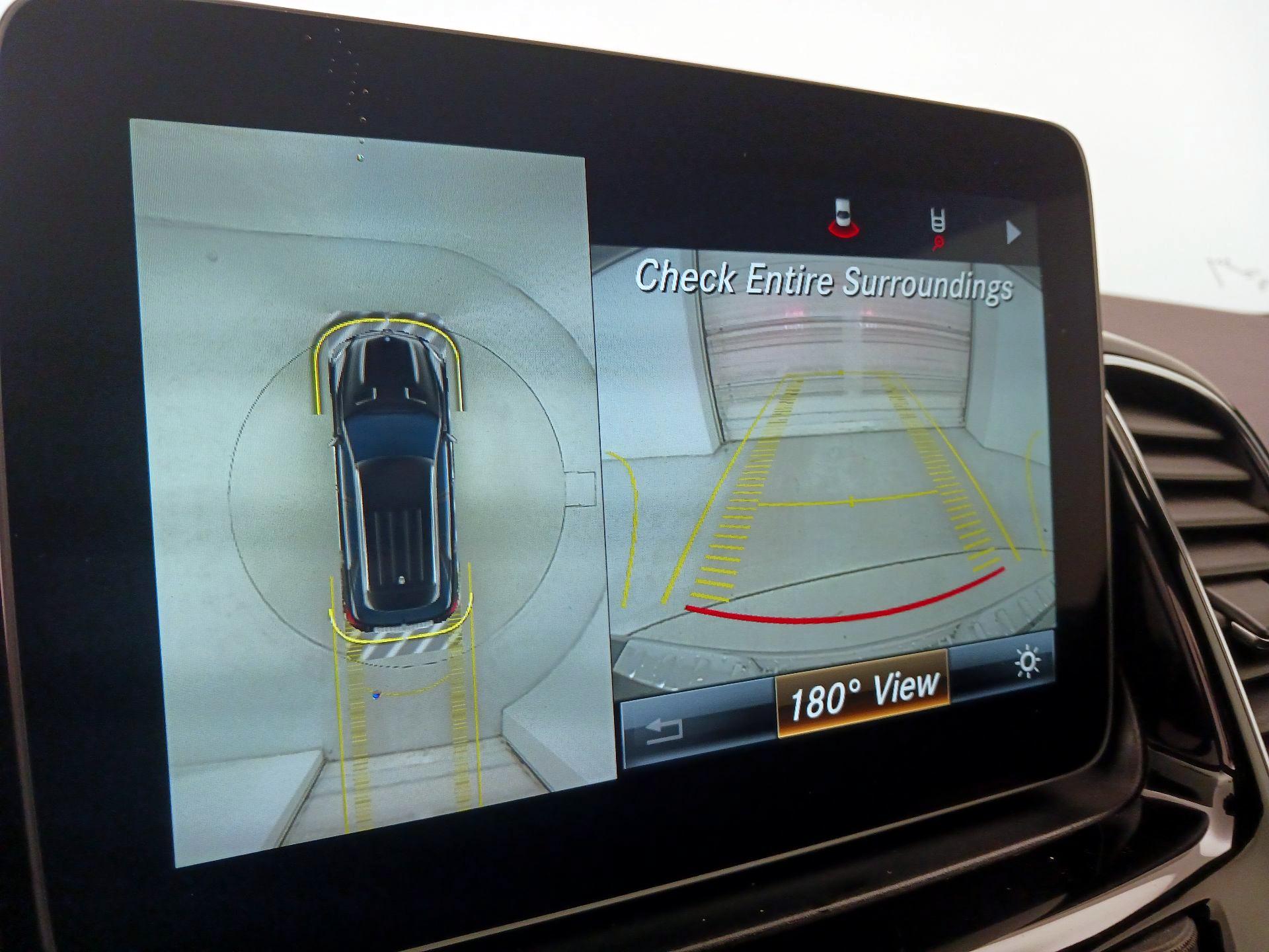 Thumbnail: 2018 Mercedes-Benz GLE - 15