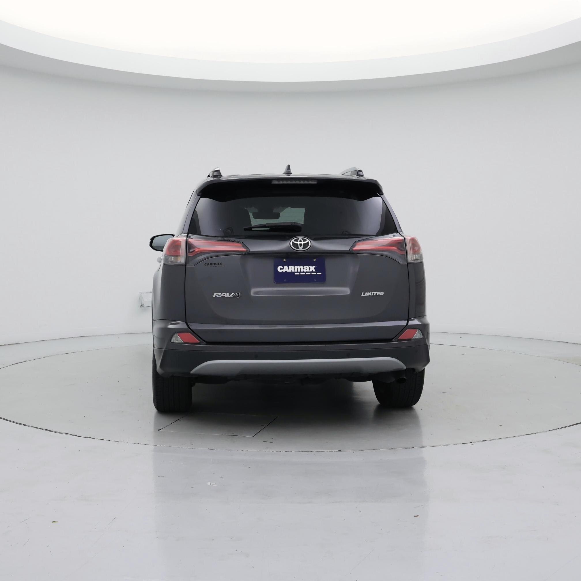 Thumbnail: 2017 Toyota RAV4 - 6