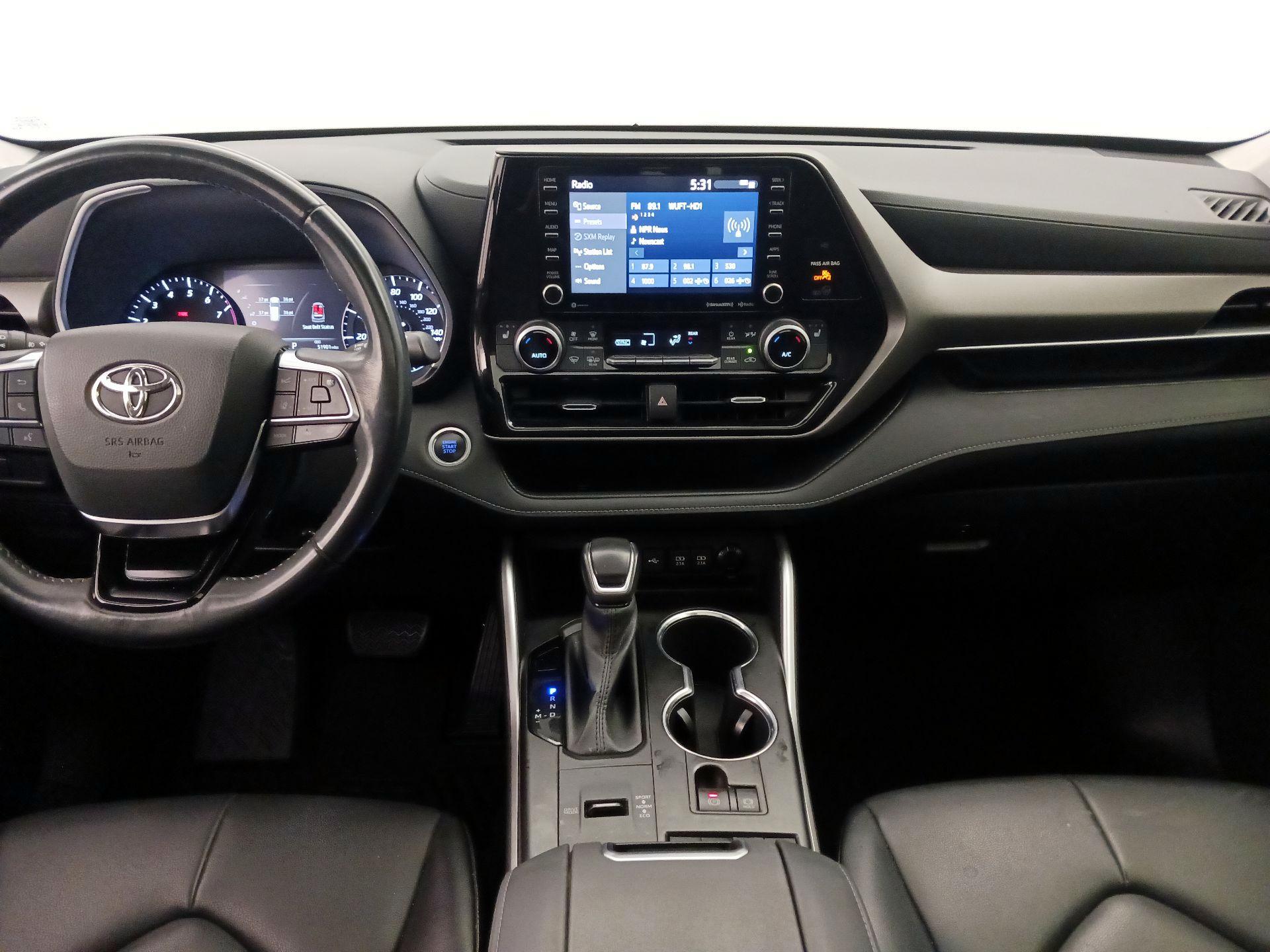 Thumbnail: 2021 Toyota Highlander - 9