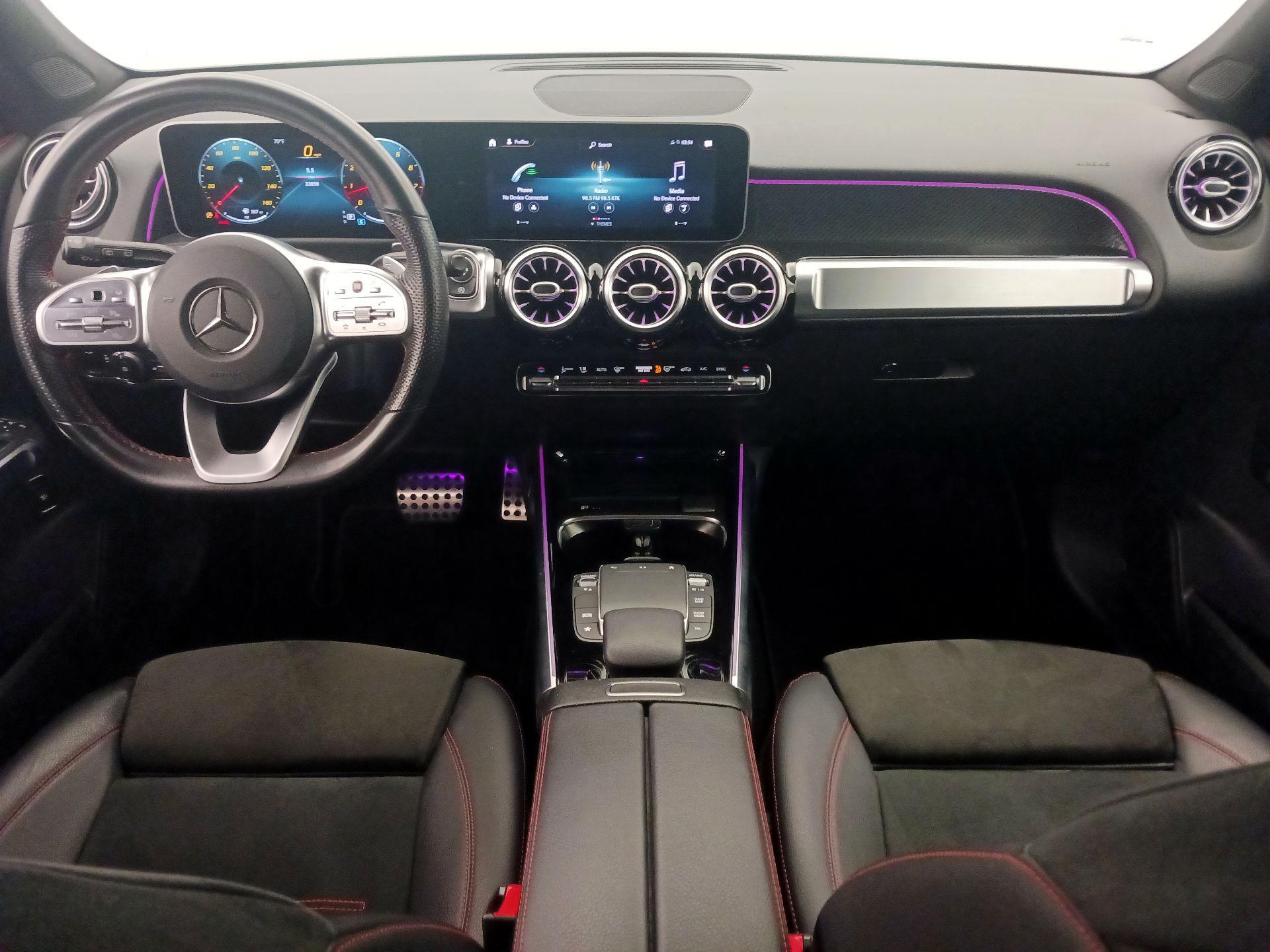 Thumbnail: 2021 Mercedes-Benz GLB - 9