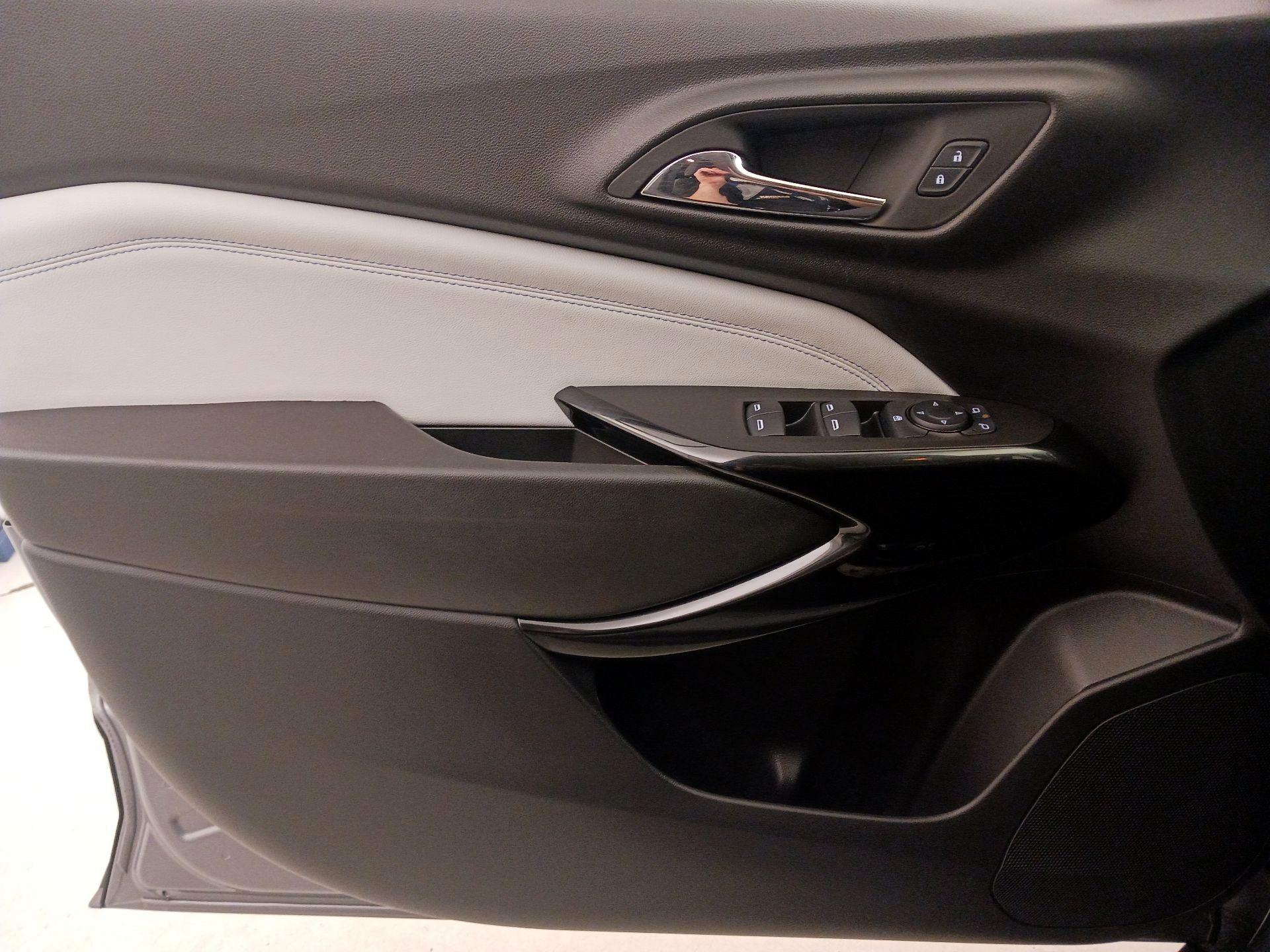 Thumbnail: 2024 Chevrolet Trax - 12