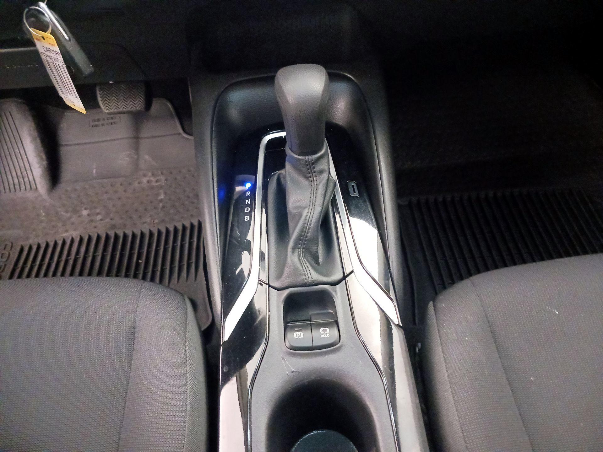 Thumbnail: 2022 Toyota Corolla - 17