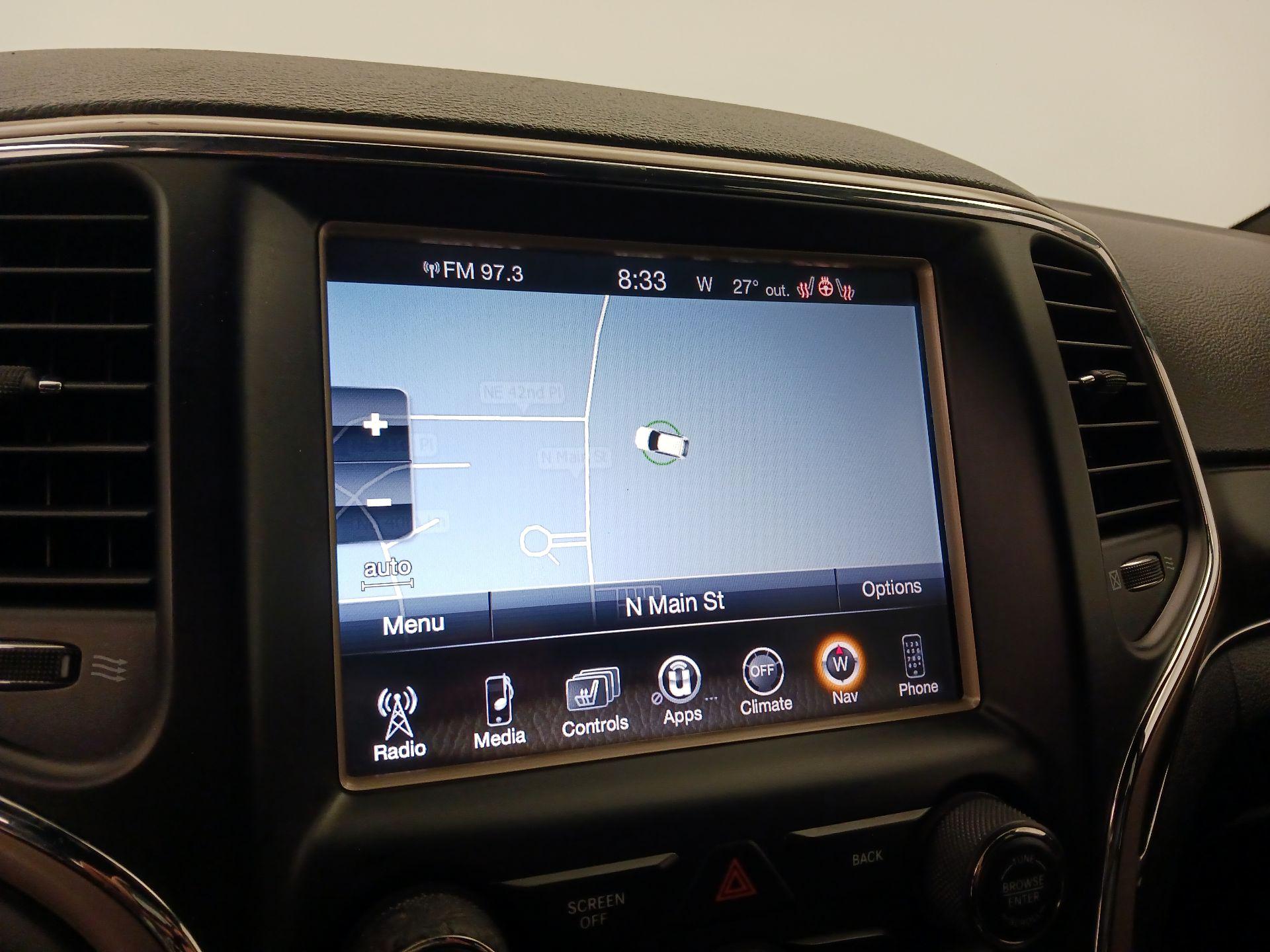 Thumbnail: 2015 Jeep Grand Cherokee - 14