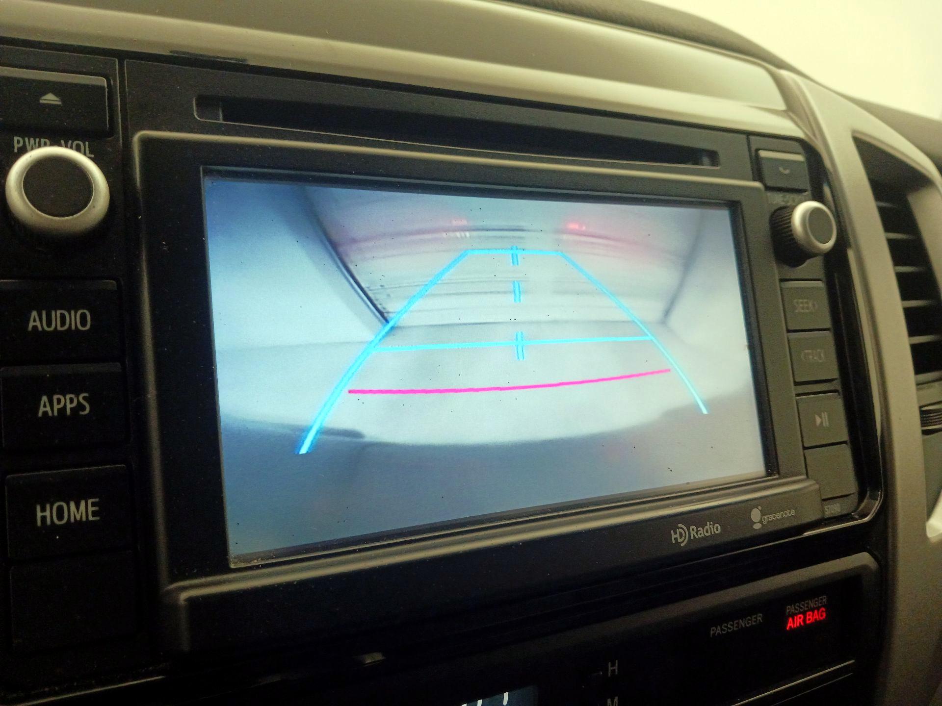 Thumbnail: 2014 Toyota Tacoma - 14