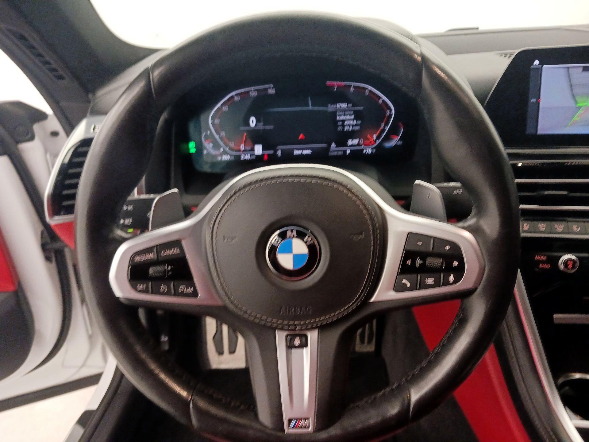 Thumbnail: 2020 BMW 8 Series - 10