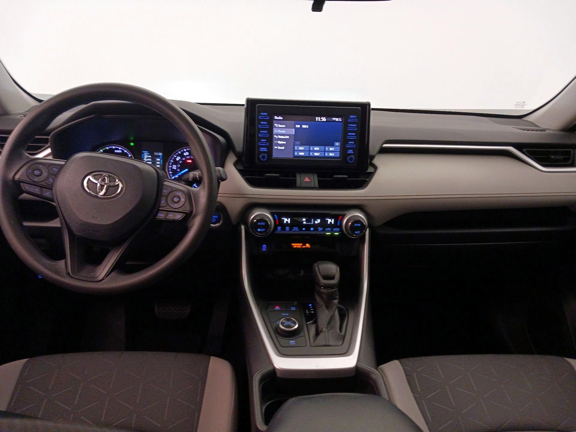 Thumbnail: 2019 Toyota RAV4 - 9