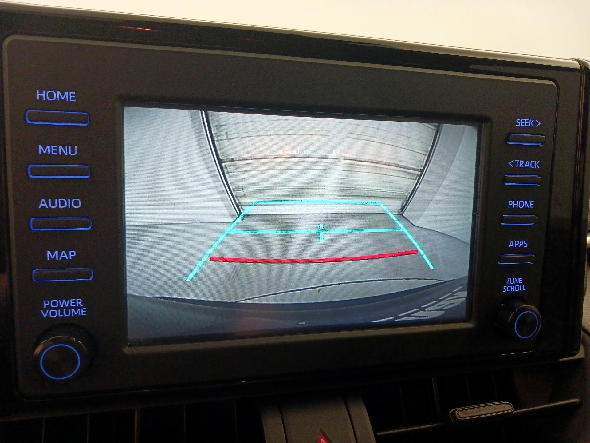 Thumbnail: 2019 Toyota RAV4 - 14