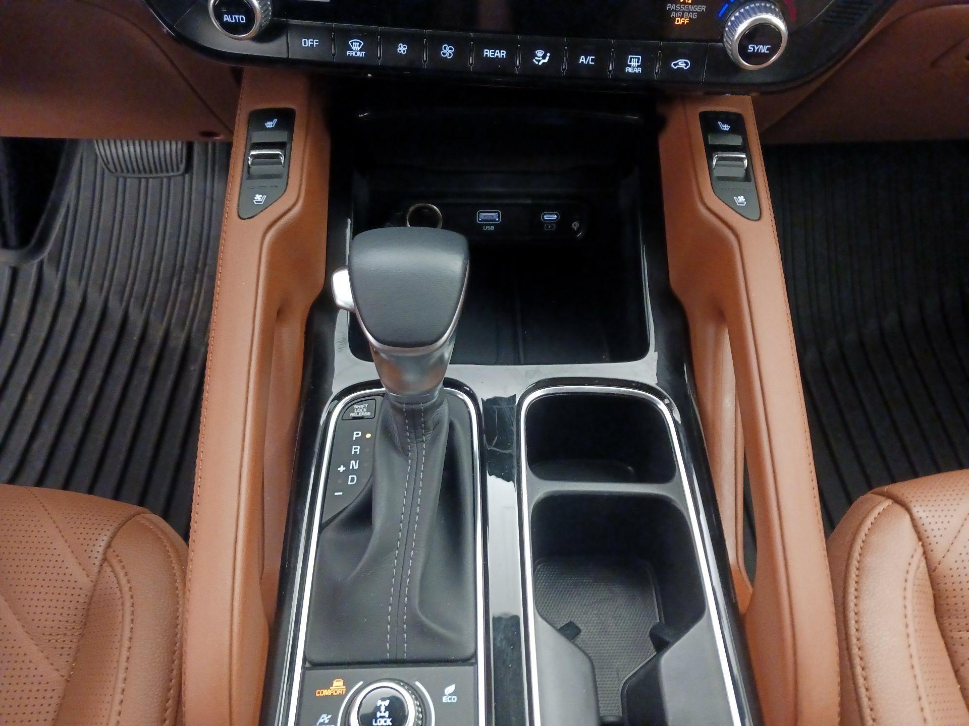 Thumbnail: 2025 Kia Telluride - 18