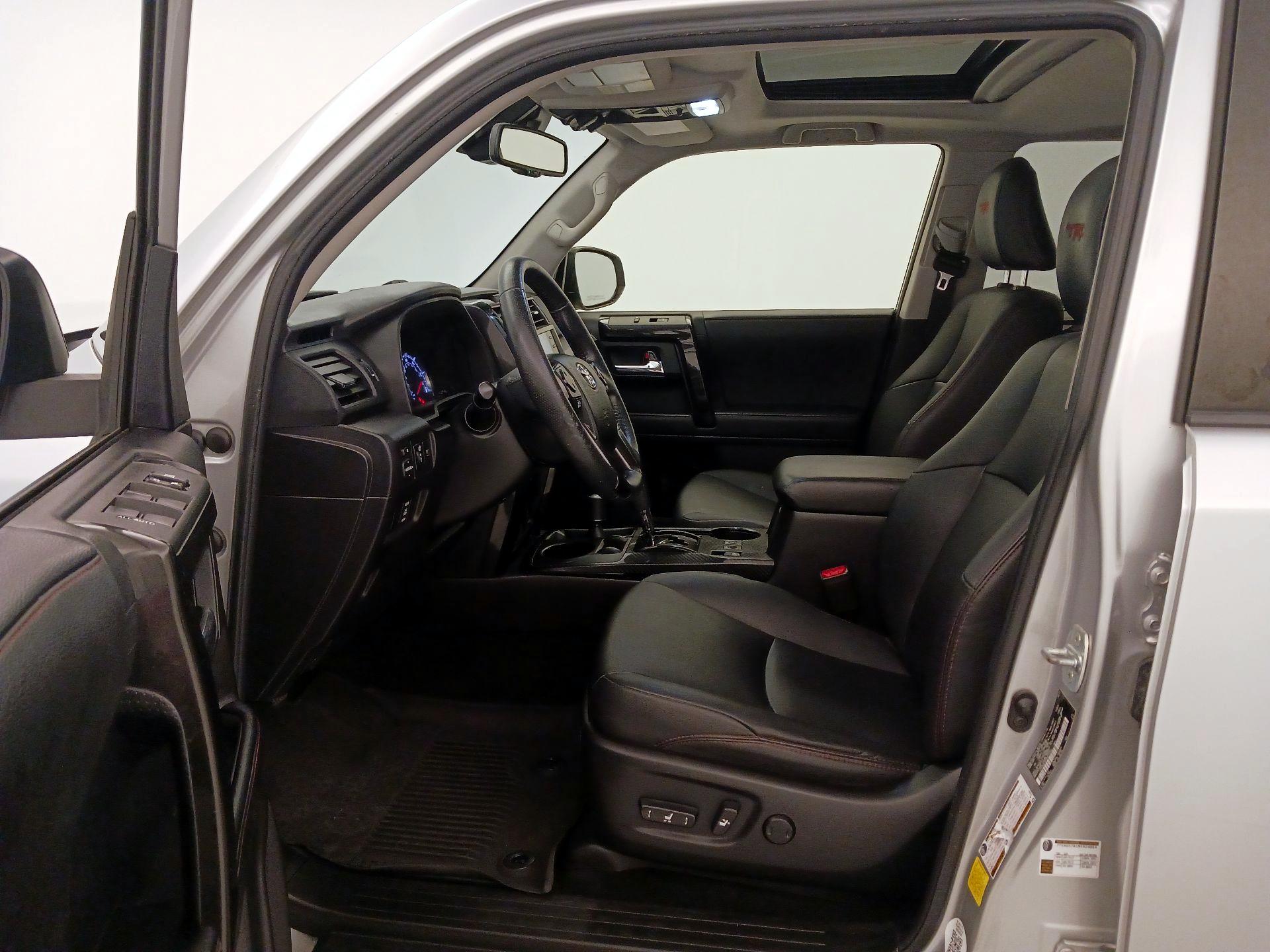 Thumbnail: 2021 Toyota 4Runner - 11