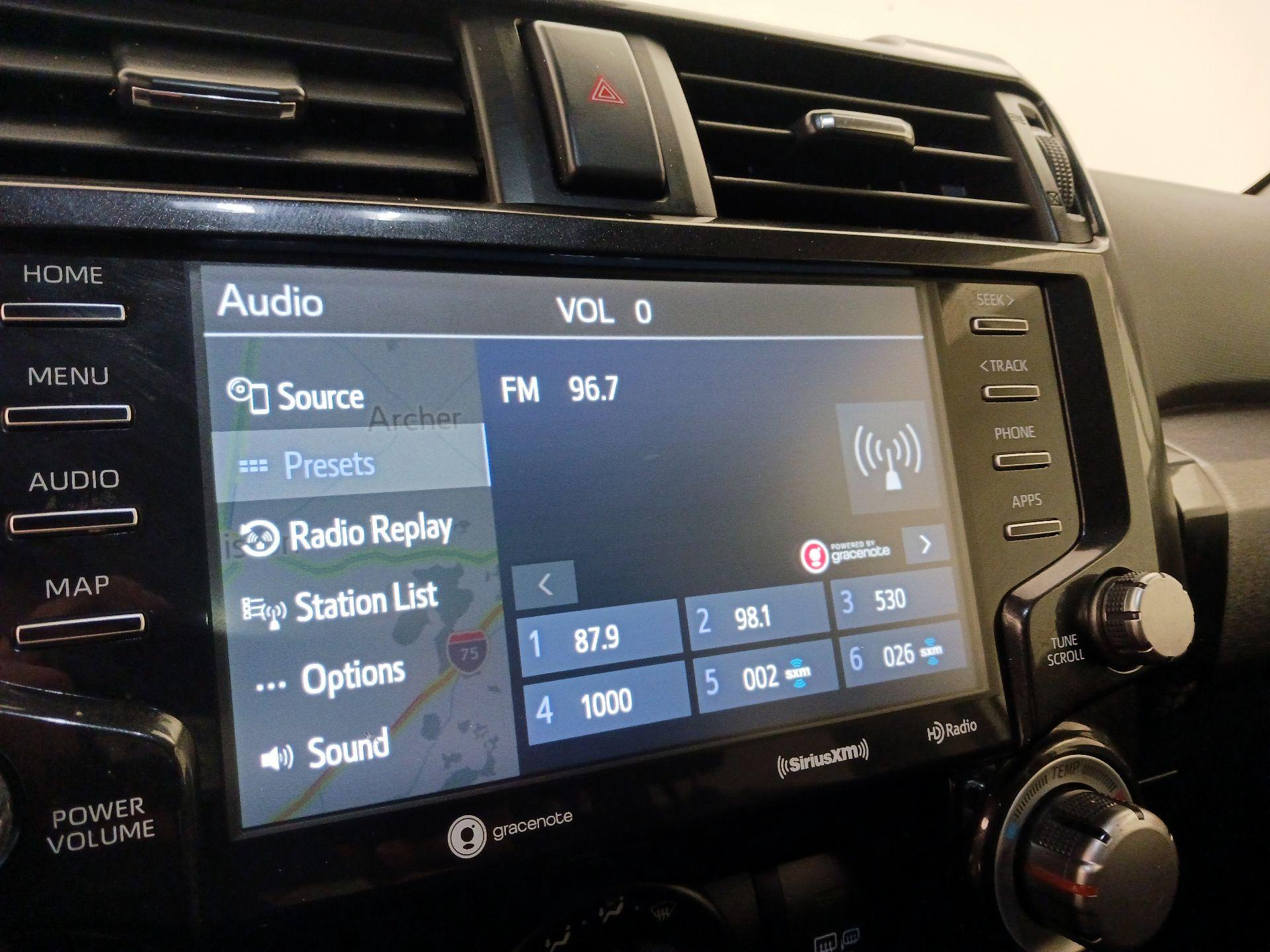 Thumbnail: 2021 Toyota 4Runner - 16