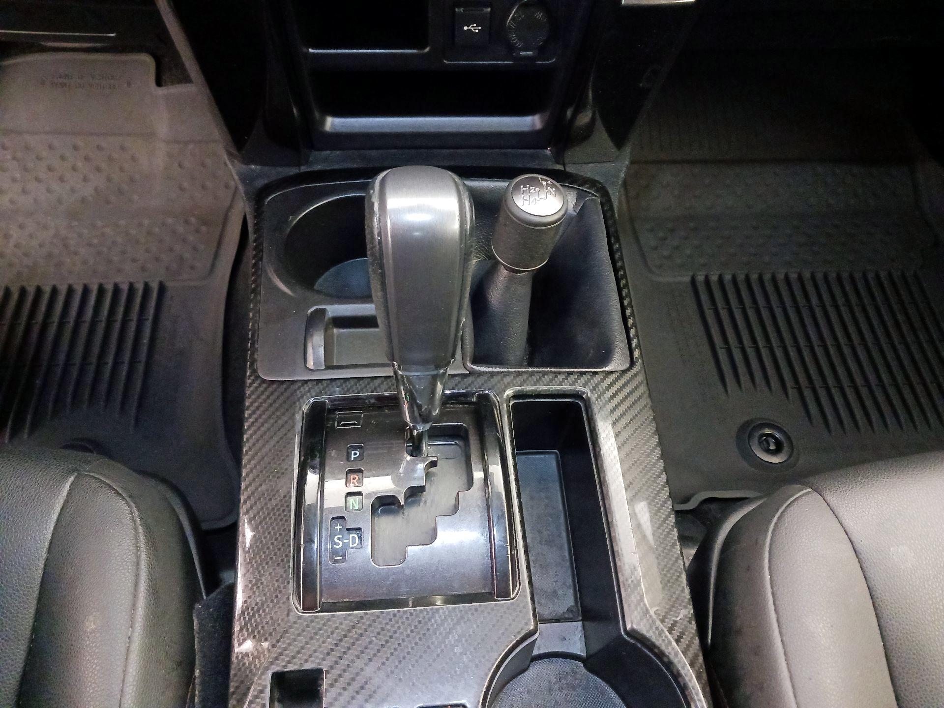 Thumbnail: 2021 Toyota 4Runner - 18