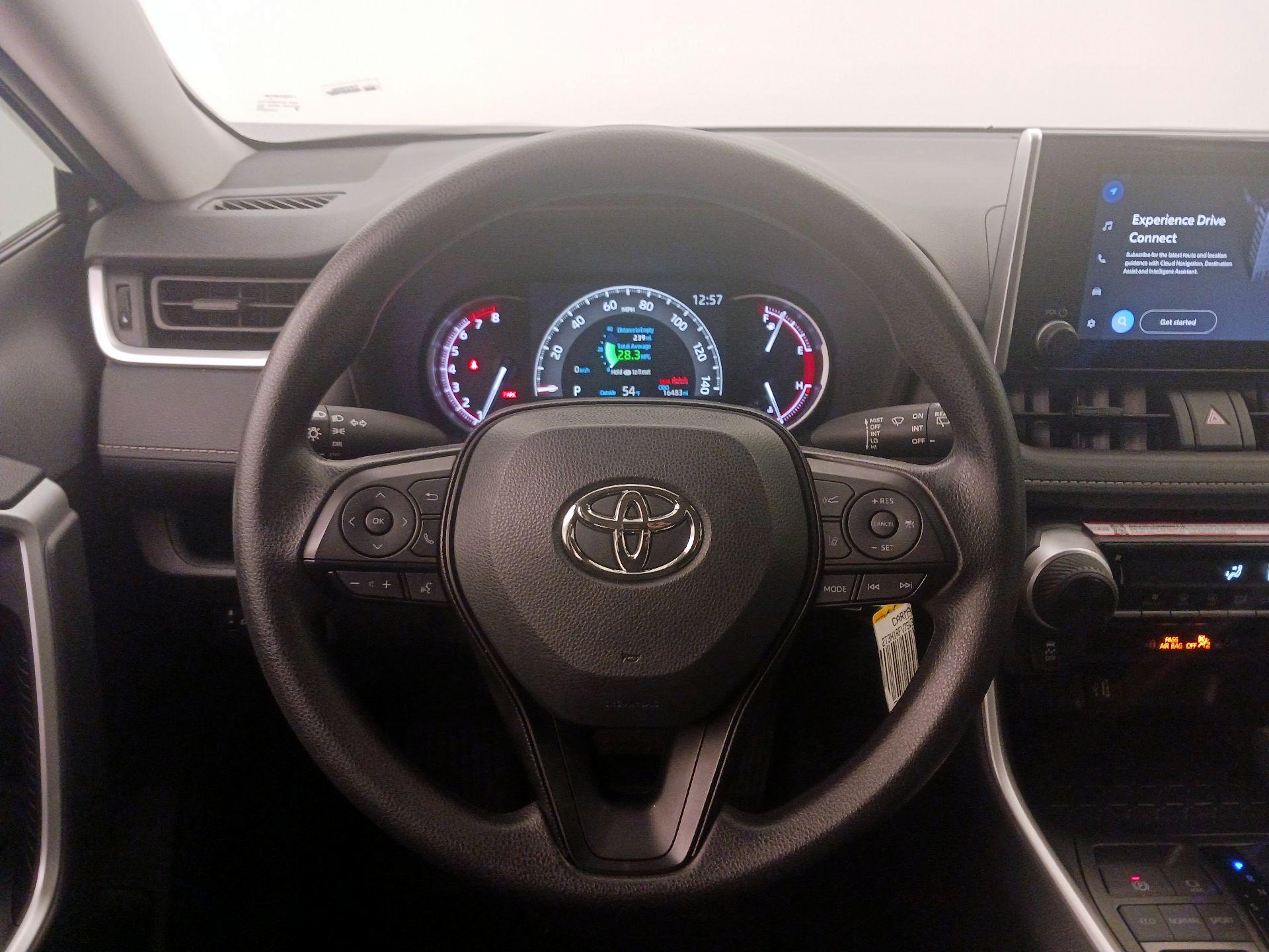 Thumbnail: 2025 Toyota RAV4 - 10