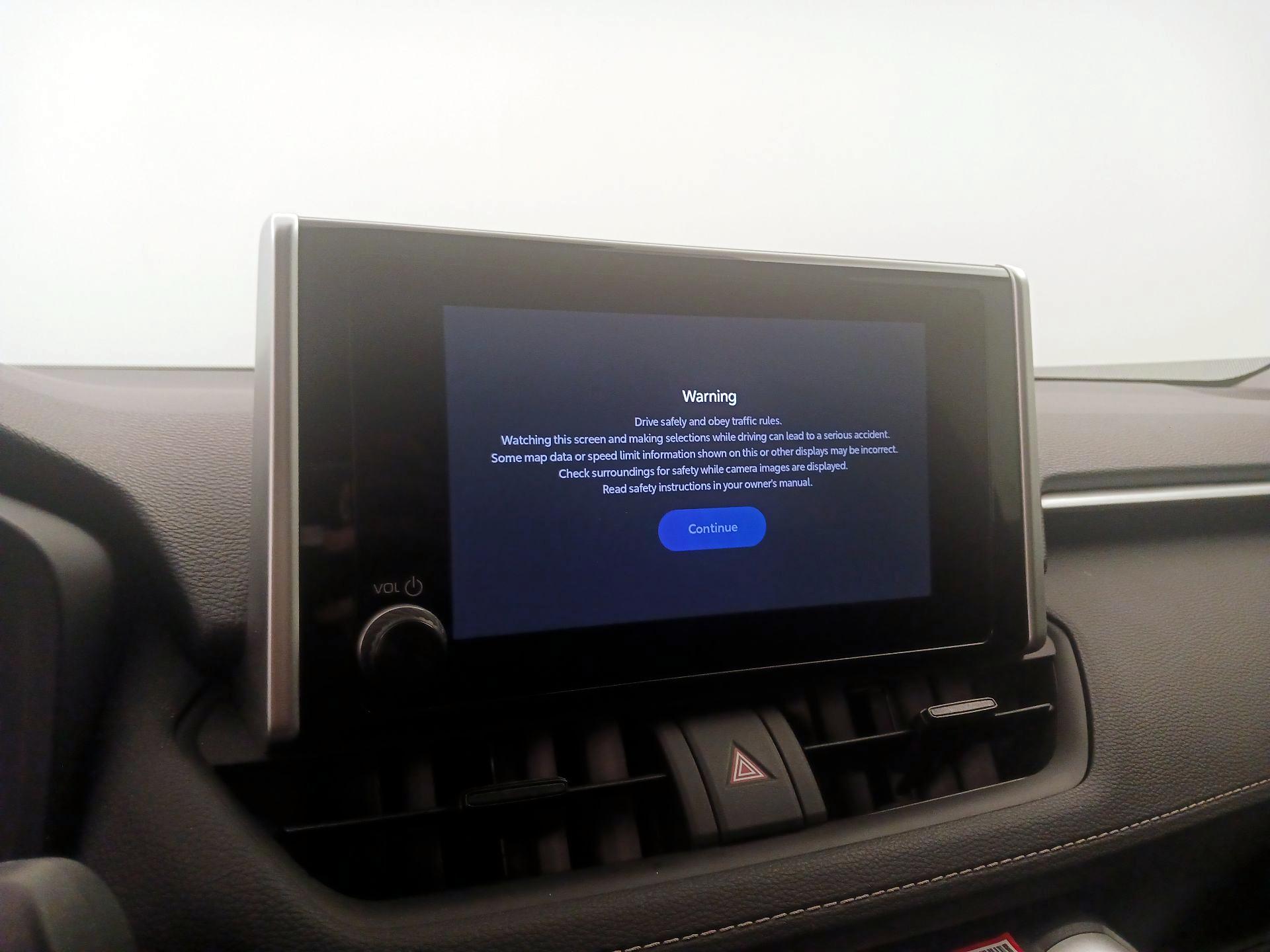 Thumbnail: 2025 Toyota RAV4 - 15