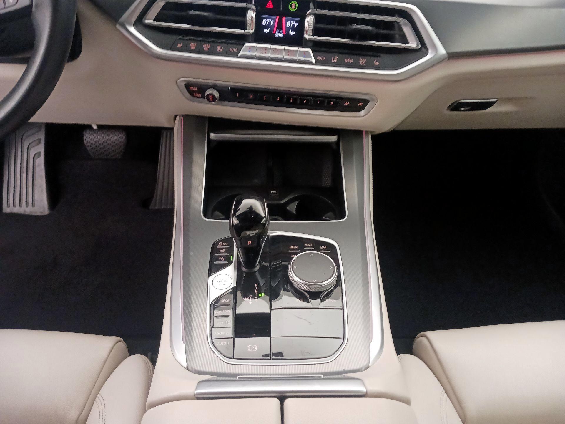 Thumbnail: 2022 BMW X5 - 17