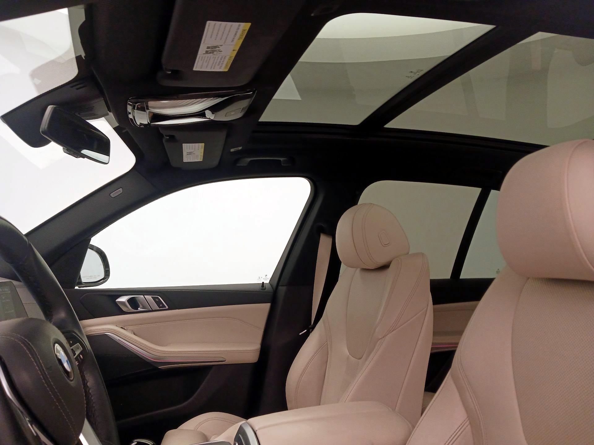 Thumbnail: 2022 BMW X5 - 19