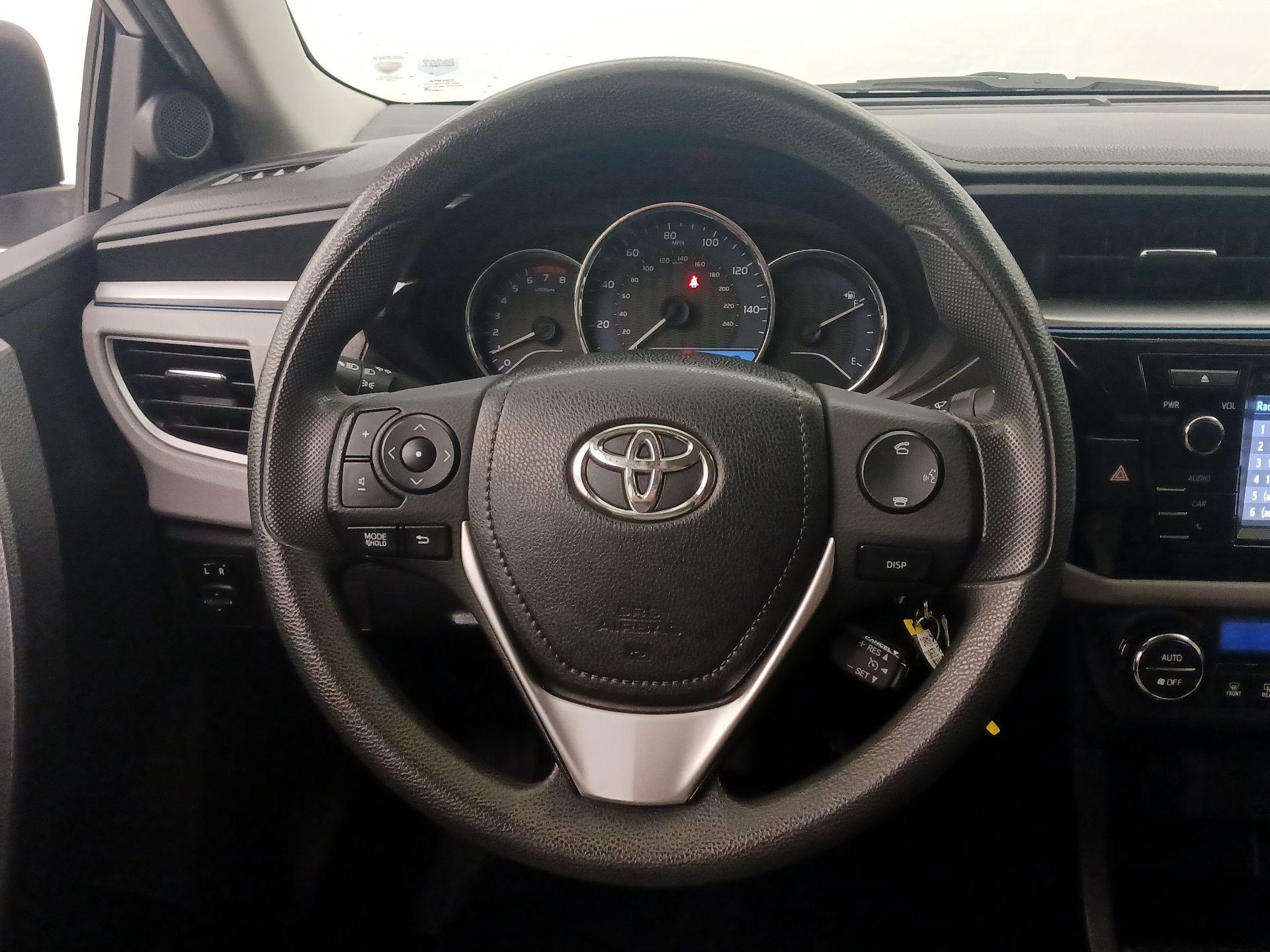Thumbnail: 2014 Toyota Corolla - 10