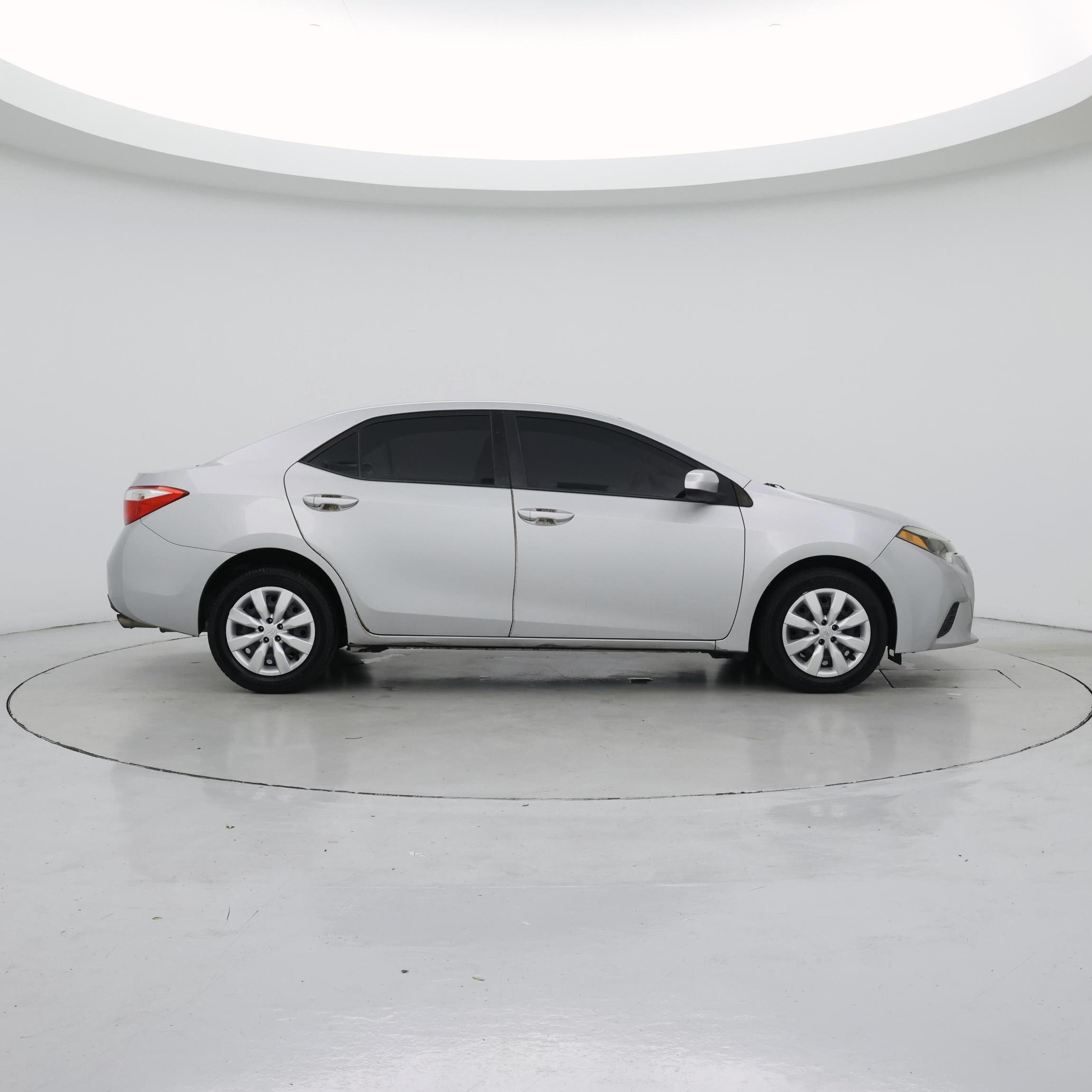 Thumbnail: 2014 Toyota Corolla - 7